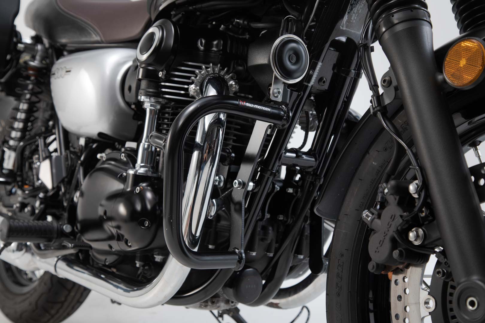 SW-Motech Crash bar - Negru. Kawasaki W800 Street/ Cafenea (18-) Figura 1