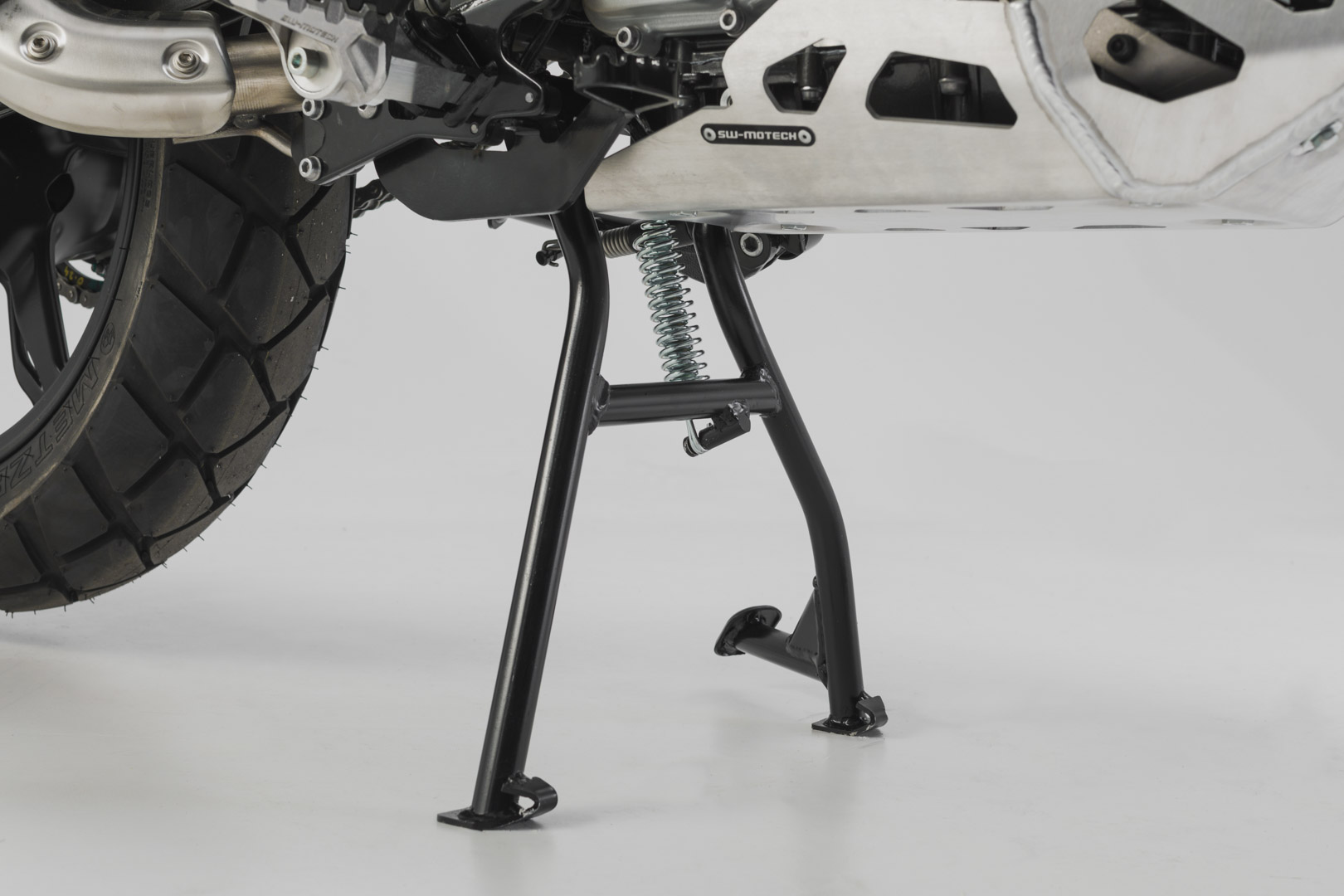 Standul SW-Motech - Negru. BMW G 310 GS (17-20). Figura 2
