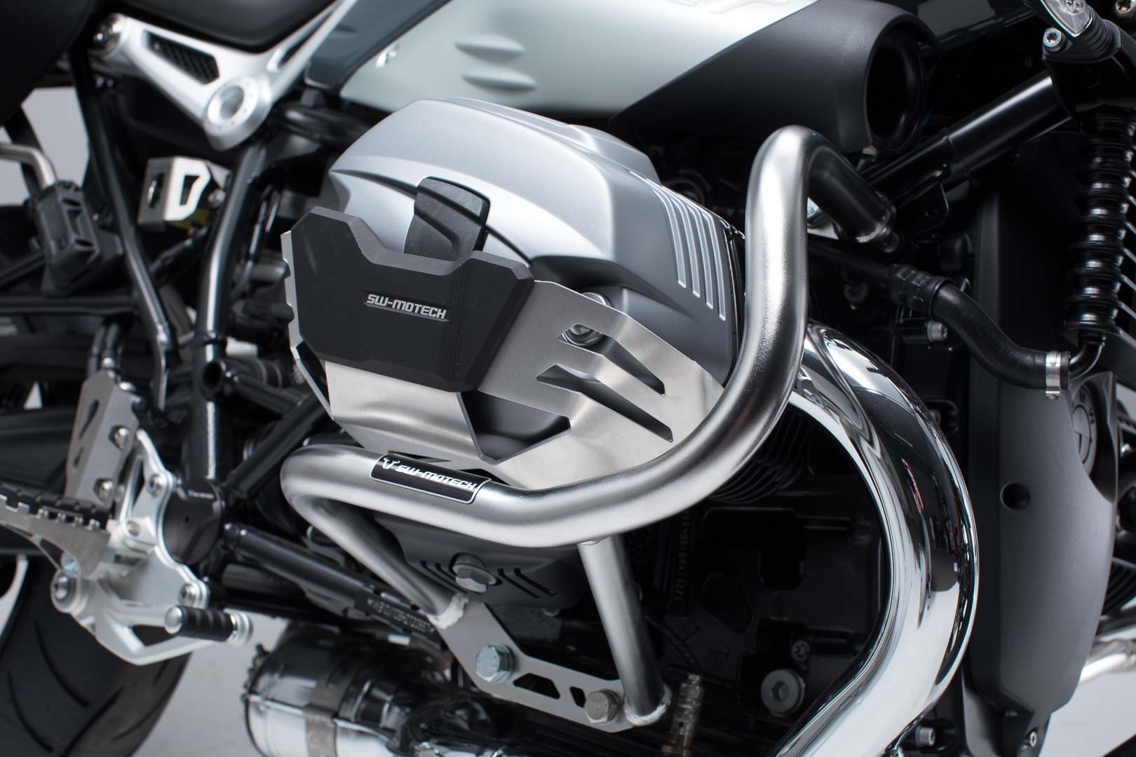 SW-Motech Crash bar - Rostfritt stål. BMW R nineT-modeller (14-). Figur 3