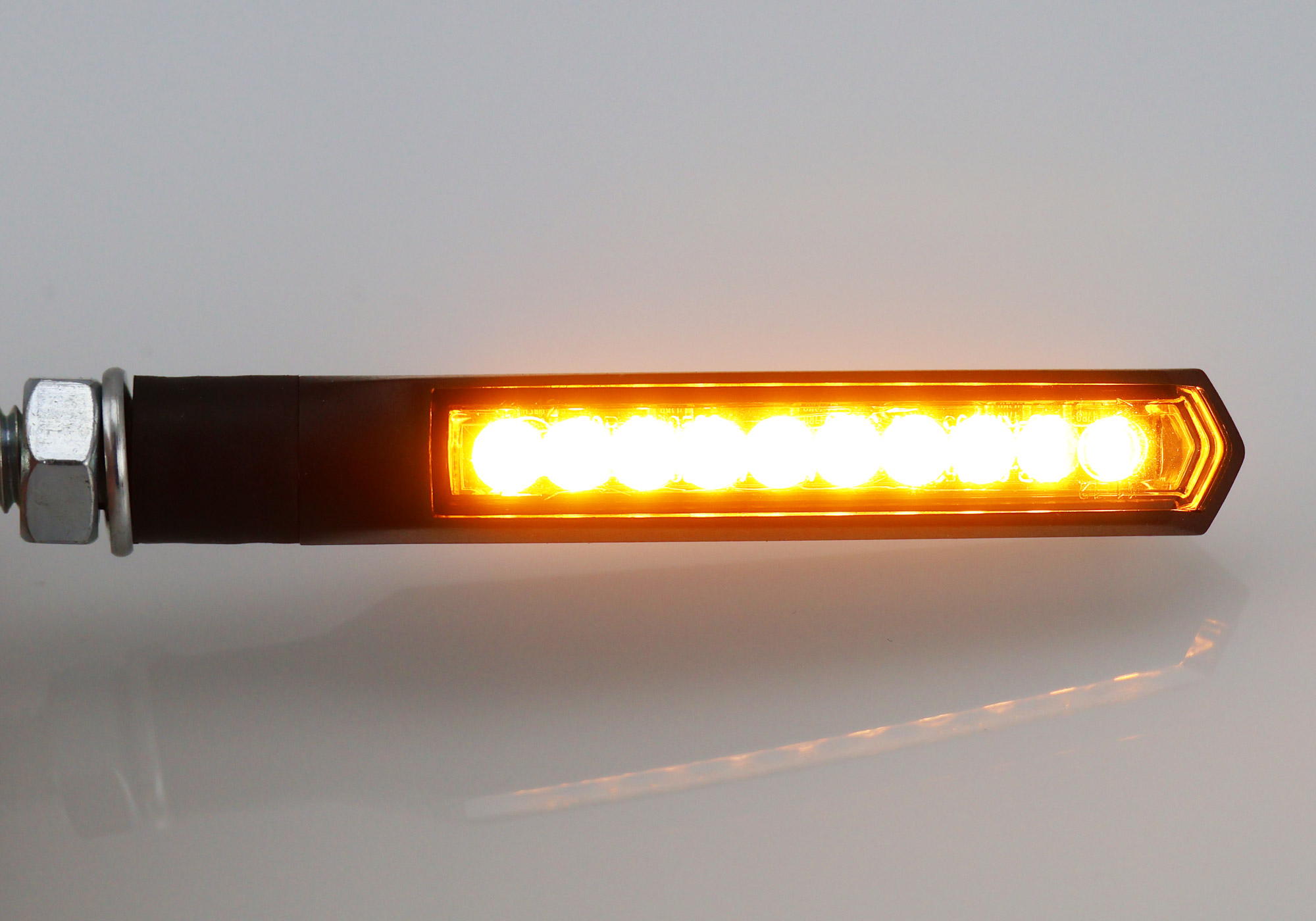 PROTECH RC-130 cu indicatori LED plastice secvențiale negre Figura 3