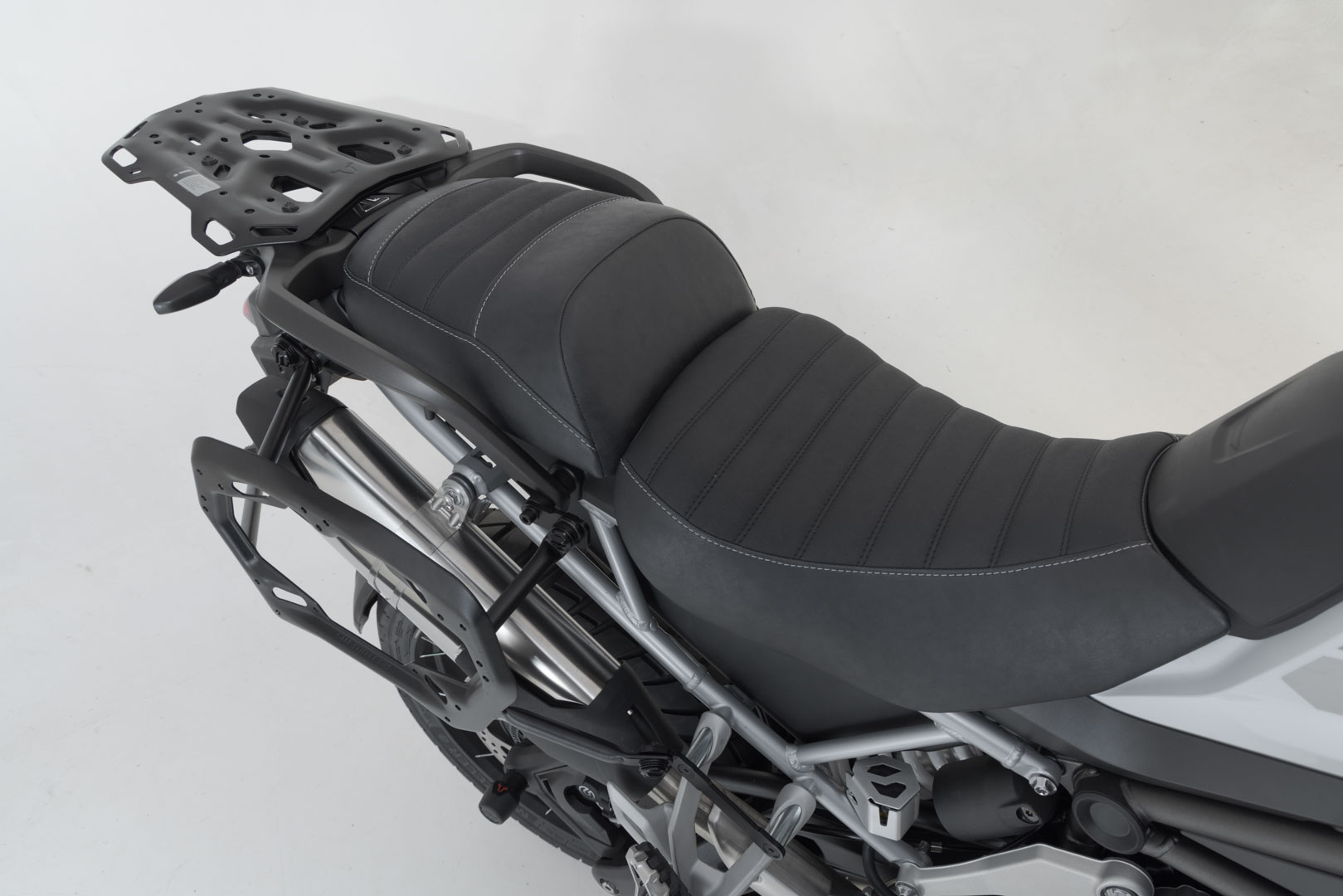 SW-Motech Äventyrsset DUSC med toppfodral XL - Svart. Tiger 1200 Rally Pro/GT/GT Pro.. Figur 4