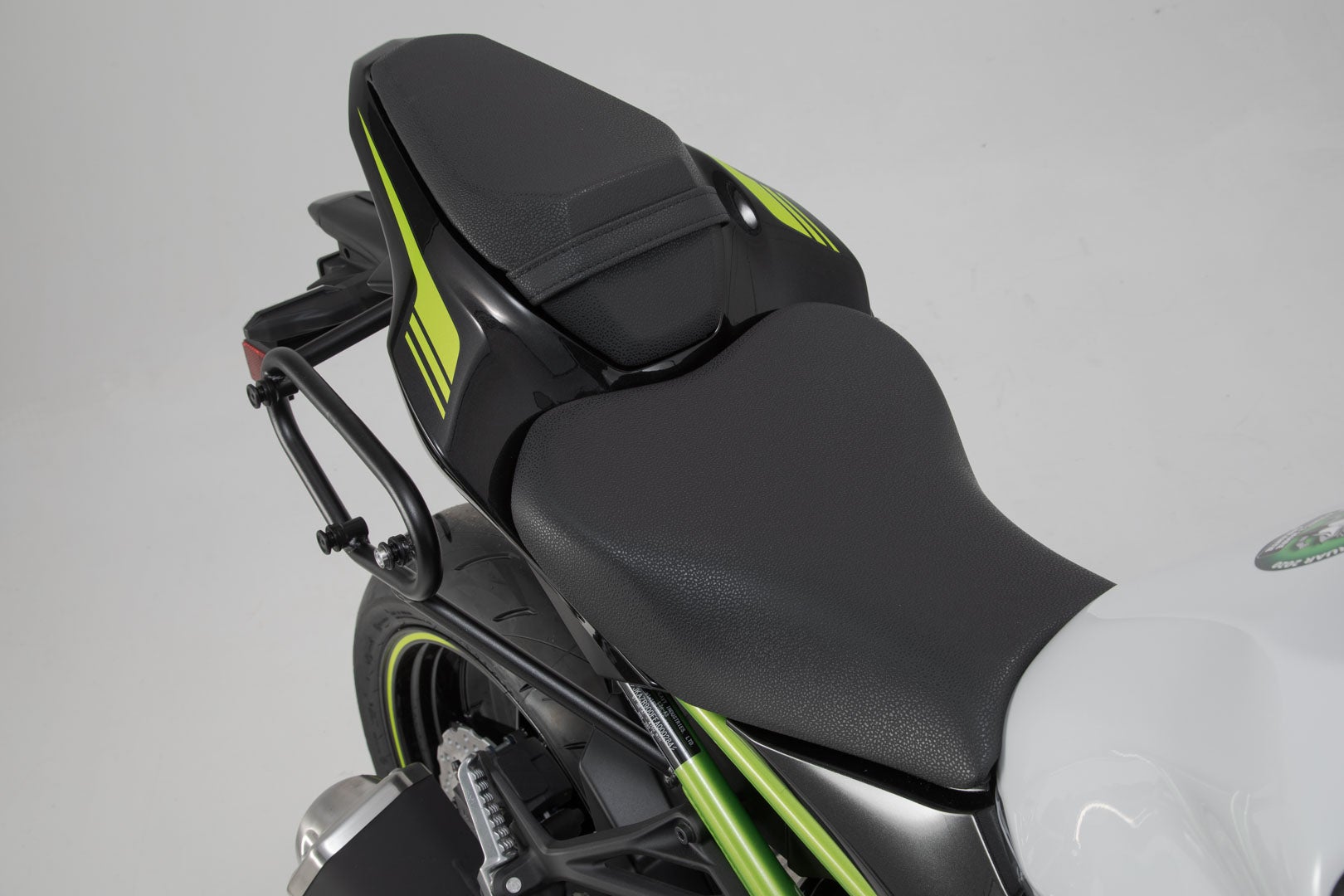 SW-Motech URBAN ABS side case system - 2x 16,5 l. Kawasaki Z900 (16-). Figure 5