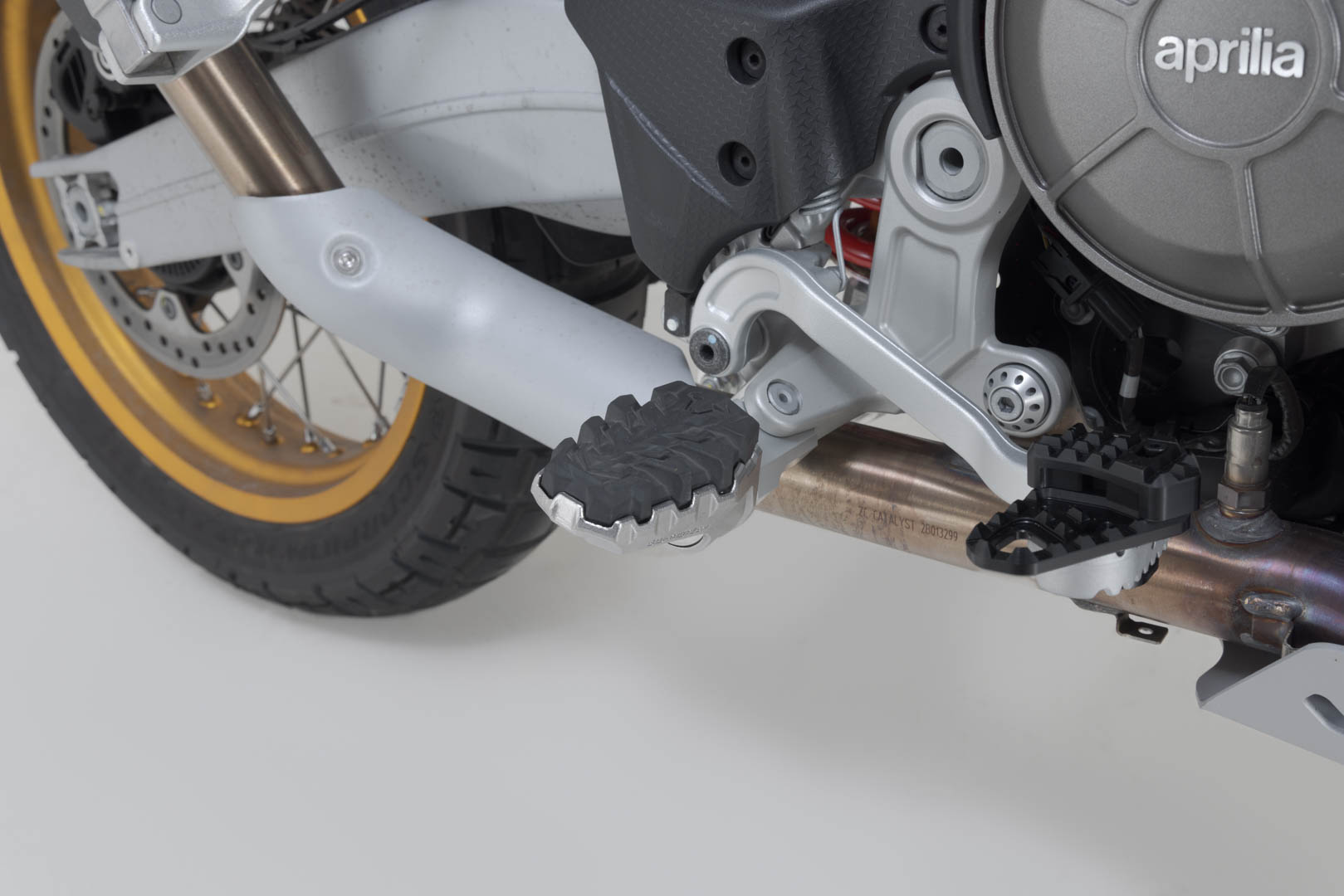 Kit de sprijin pentru picioare SW-Motech EVO - Argintiu/negru... Aprilia Tuareg 660 Rally (24-). Figura 4