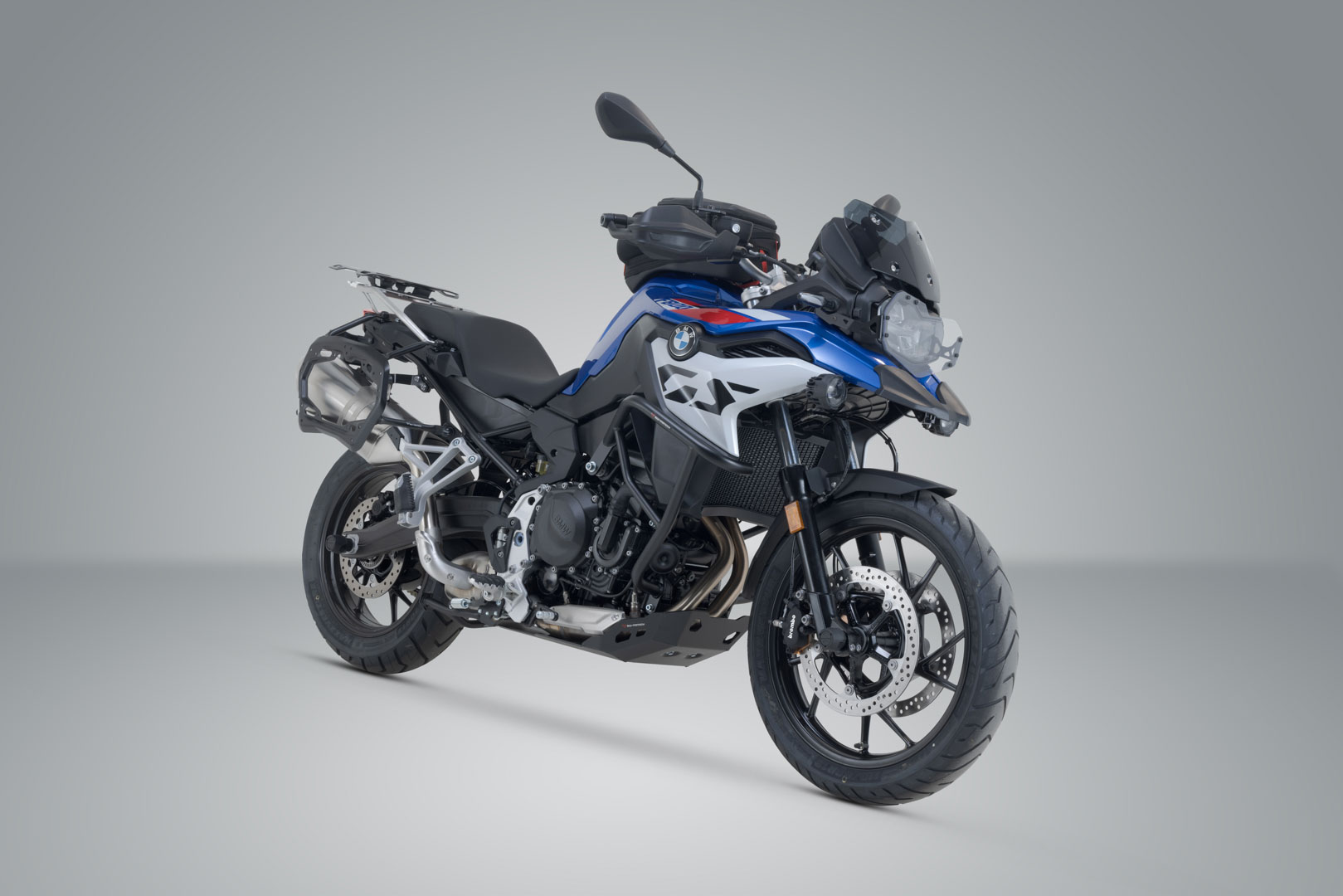 Setul SW-Motech Adventure DUSC cu cutie top case XL - Negru. BMW F 750/800/850 GS. Pentru suportul din plastic. Figura 2