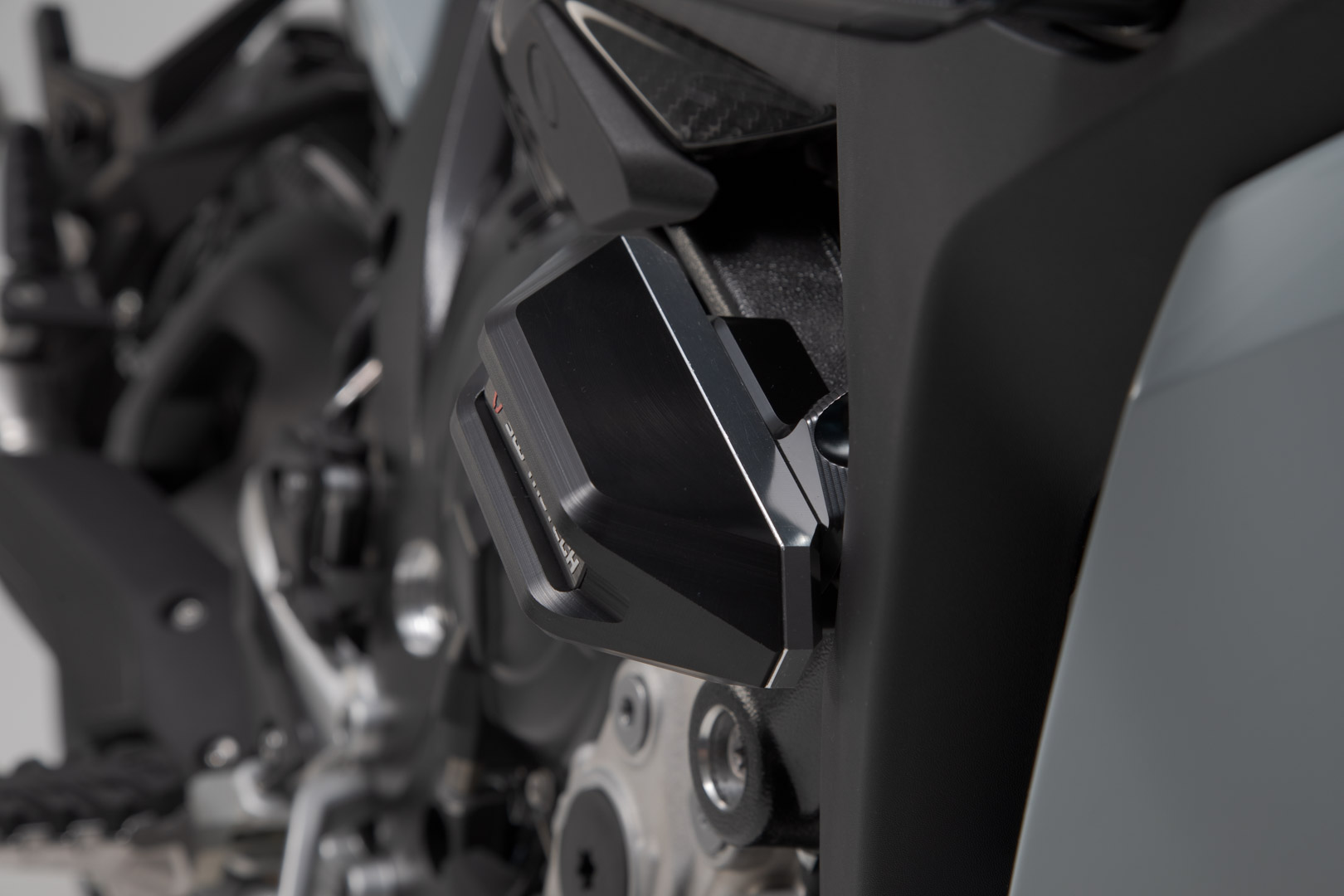 SW-Motech Frame slider kit - Svart. BMW S 1000 XR (19-23). Figur 2