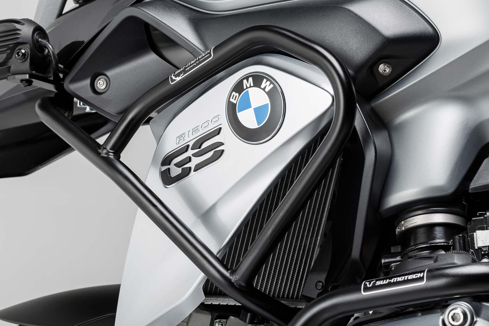 SW-Motech bară superioară de siguranță - Neagră. BMW R 1200 GS (12-16). Figura 4
