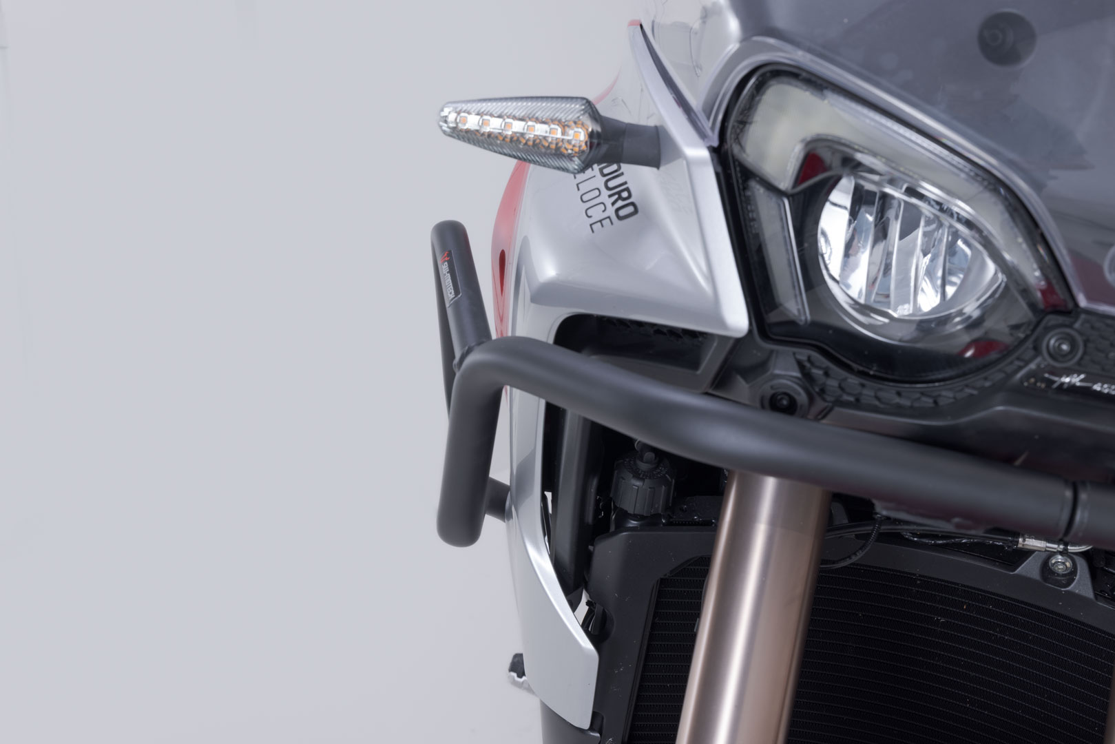 SW-Motech Crash bar - Black. MV Agusta Enduro Veloce (24-). Figure 2