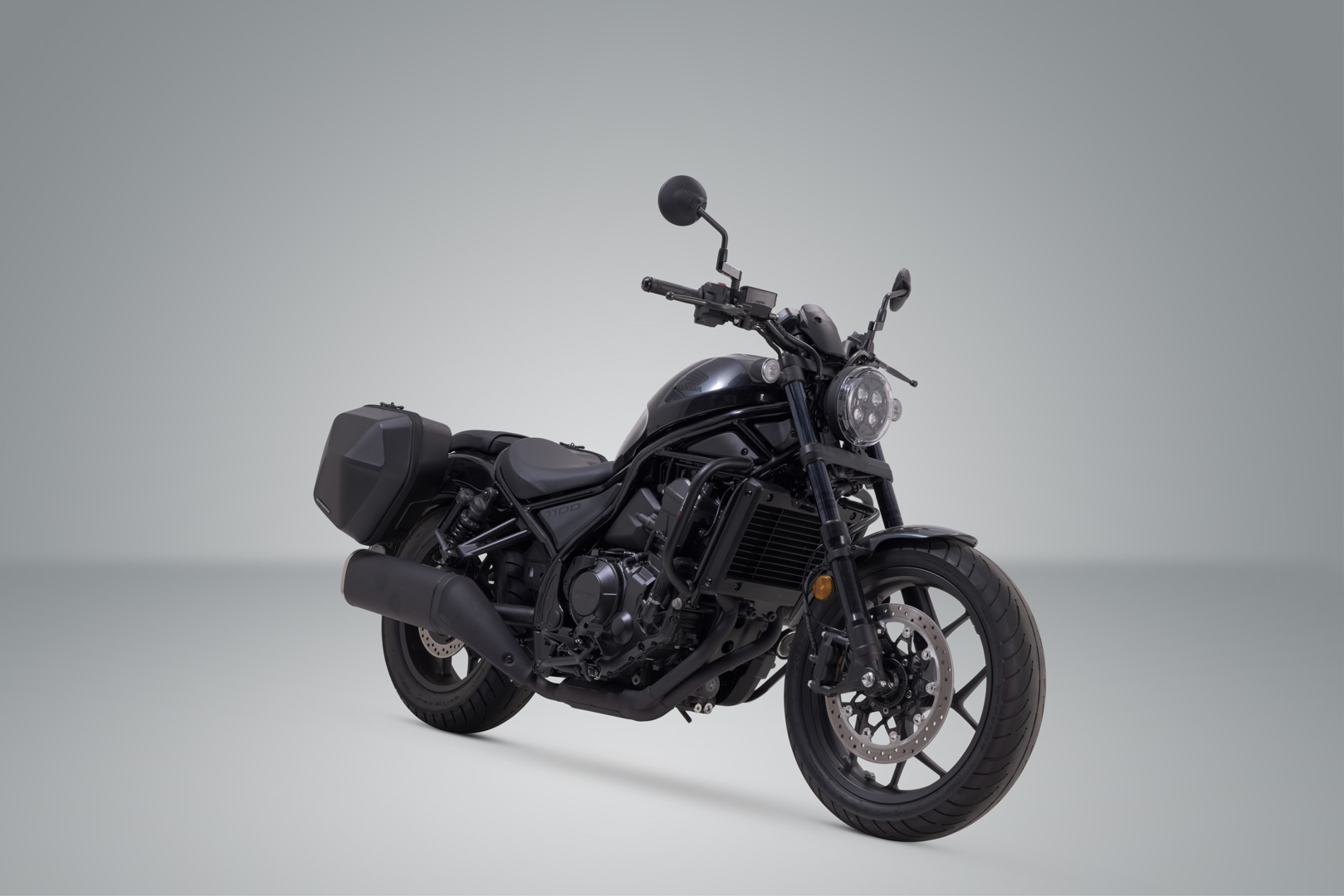 Sistem lateral SW-Motech URBAN ABS - 2x 16,5 l. Honda CMX1100 Rebel (20-). Figura 2