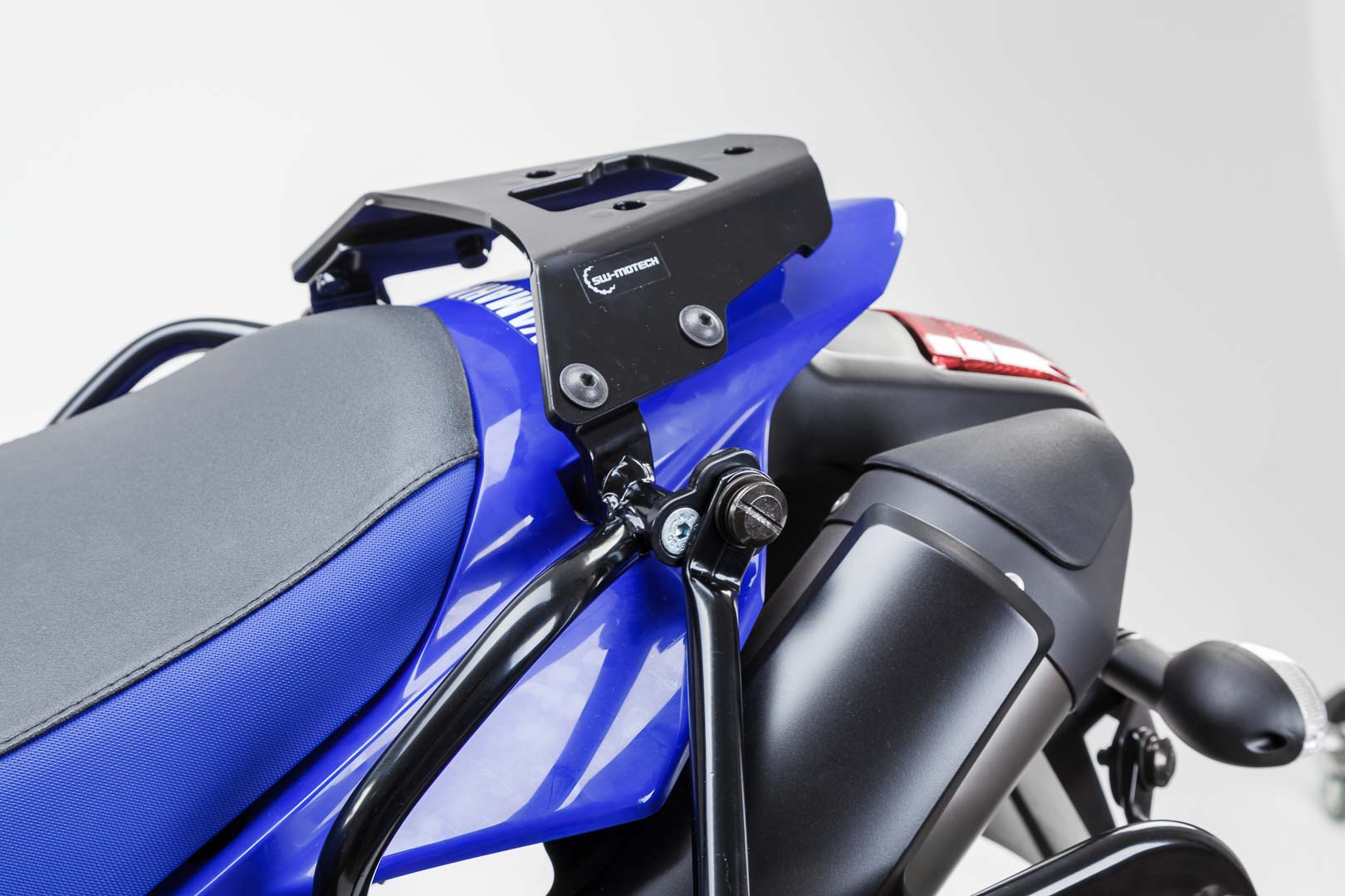 SW-Motech ALU-RACK - Negru. Yamaha XT 660 X / R (04-). Figura 2