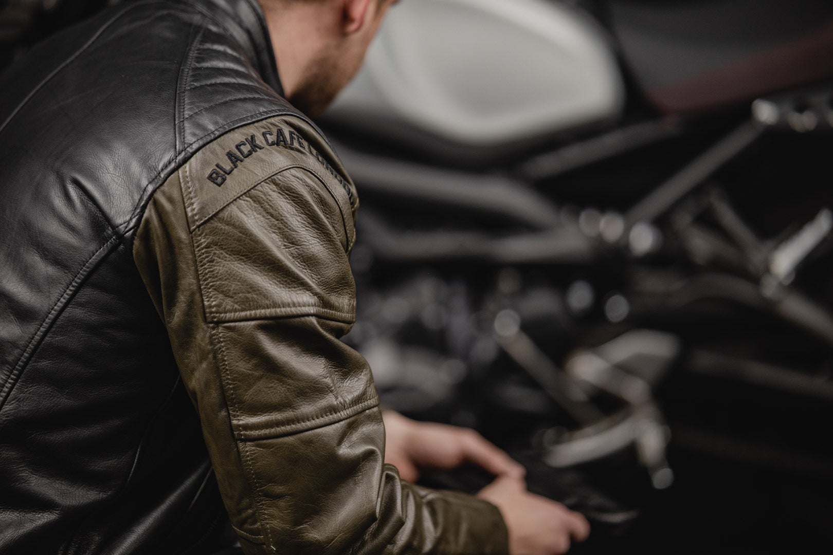 Black-Cafe London Firenze Leather Jacket black/olive 54 Figure 4