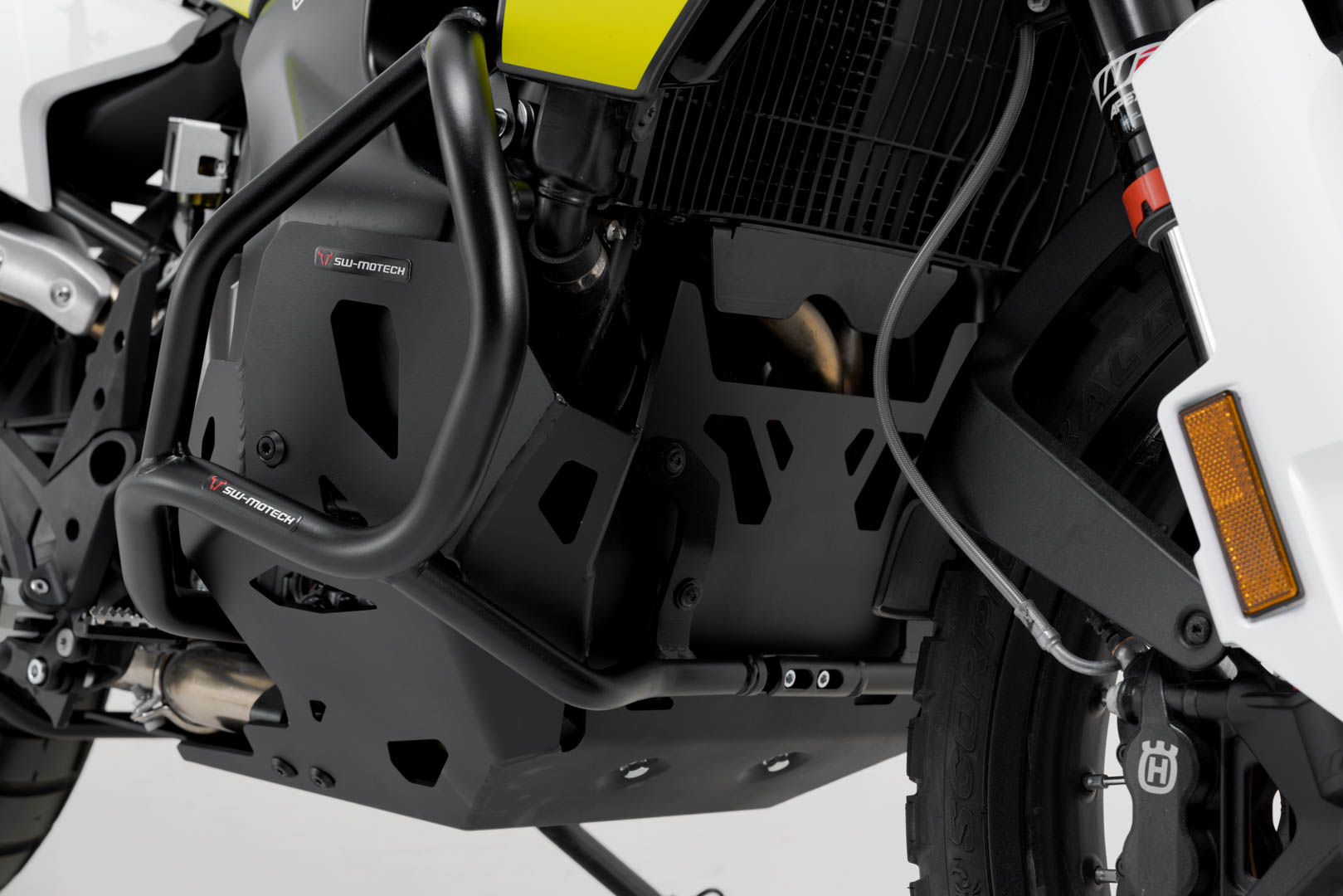 Protecție motorului SW-Motech - Neagră. Husqvarna Norden 901 / Norden 901 Expedit. Figura 2