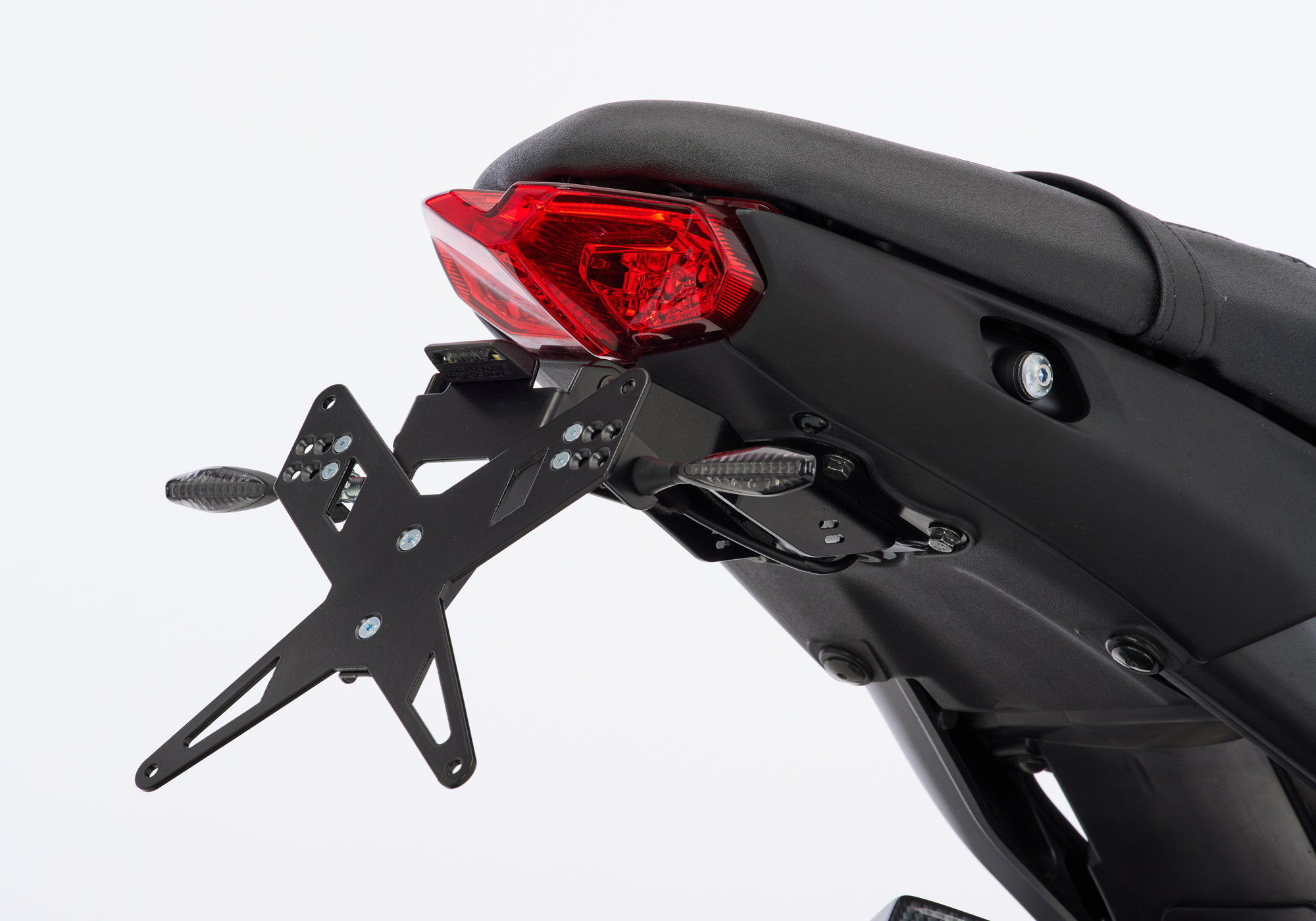 PROTECH registreringsskylthållare kit inklusive reflektor och platta lätt rostfritt stål / pulverlackerad aluminium svart Figur 1