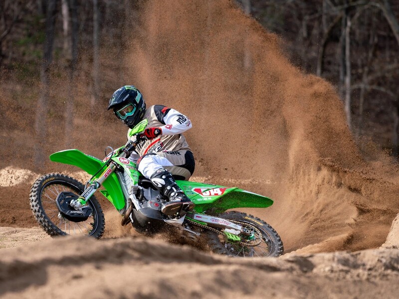 YOSHIMURA YOSHIMURA RS-12 Sistemul Complet de Evacuare Seria Signature Figura 8