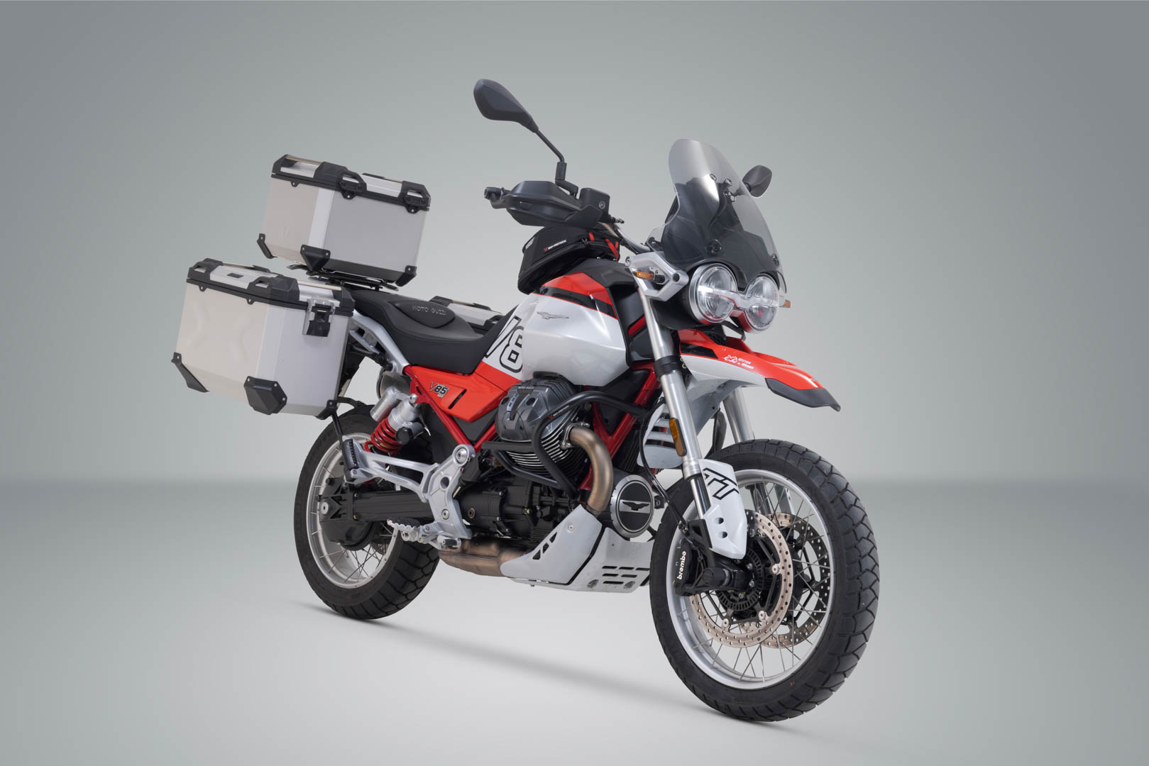 Setul de aventură SW-Motech TRAX ADV - Argint. Moto Guzzi V85 TT (24-). Figura 2