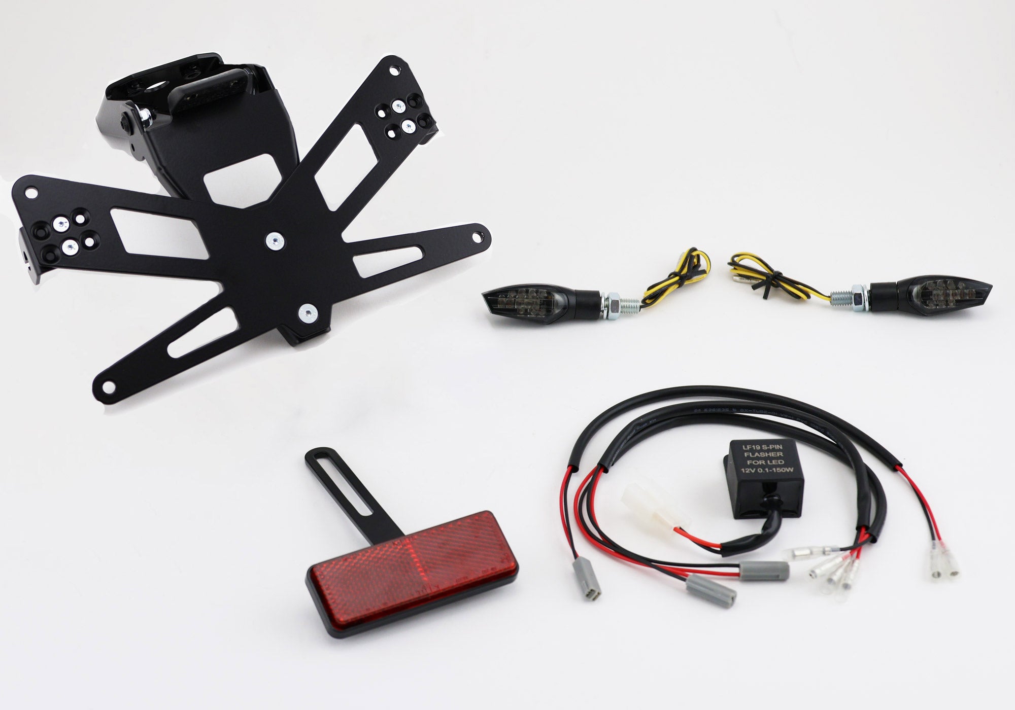 PROTECHナンバープレートホルダープラグアンドプレイ、125cc フルセット、LEDインジケーター2つ、ステンレススチール/アルミニウム製のパウダーコーティングブラック 図1