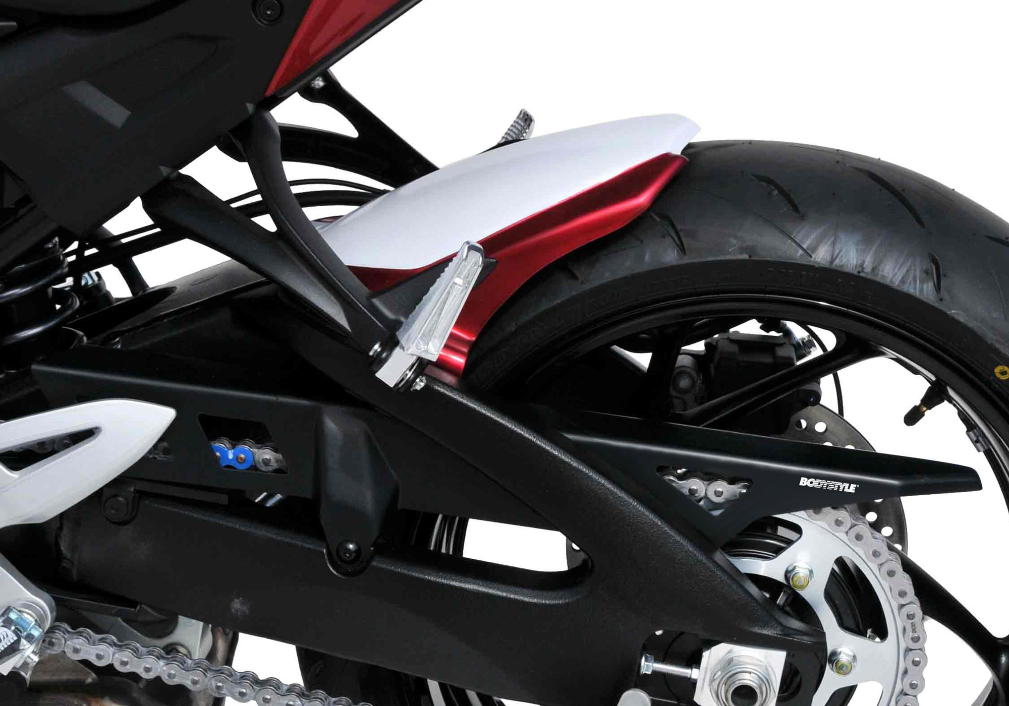 BODYSTYLE hugger posteriore con paracatena in alluminio in plastica ABS non verniciata Figura 1