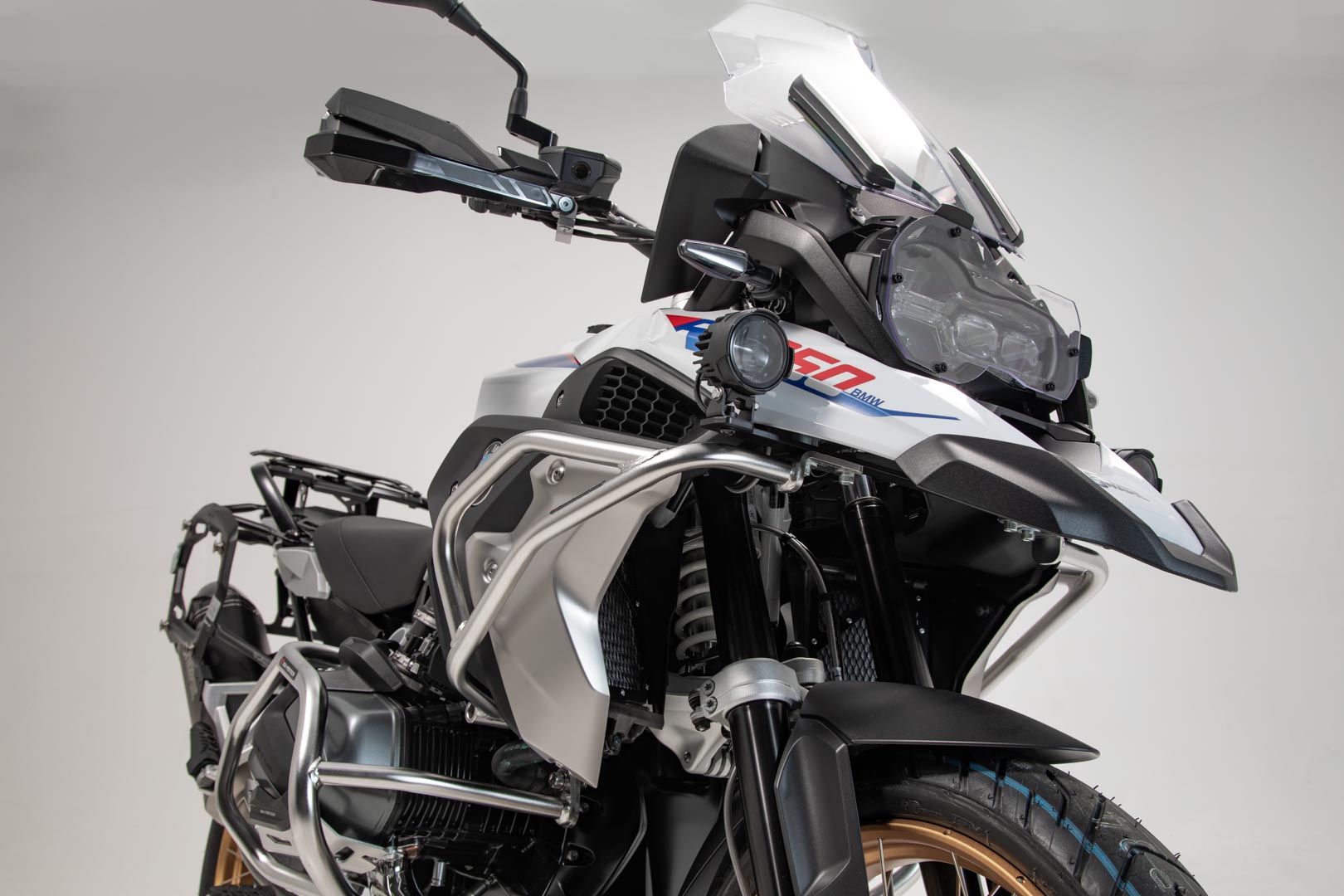 SW-Motech Upper crash bar - Oțel inoxidabil. BMW R1200GS (16-), R1250GS (18-). Figura 2