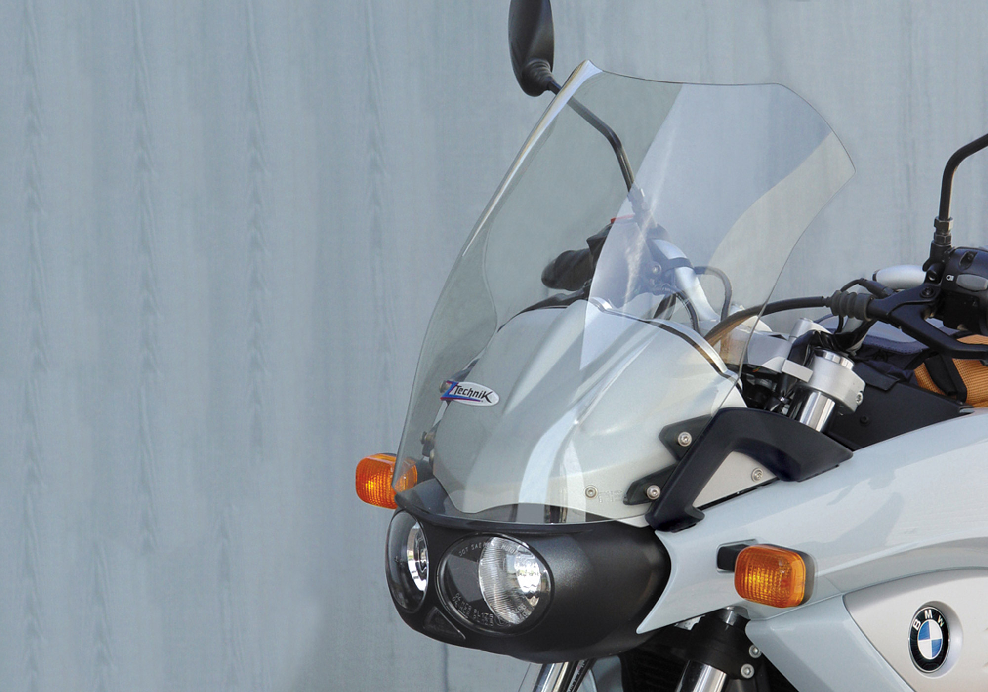 Parbrizul ZTECHNIK Sport Touring Lexan® policarbonat acoperit cu Quantum Figura 1