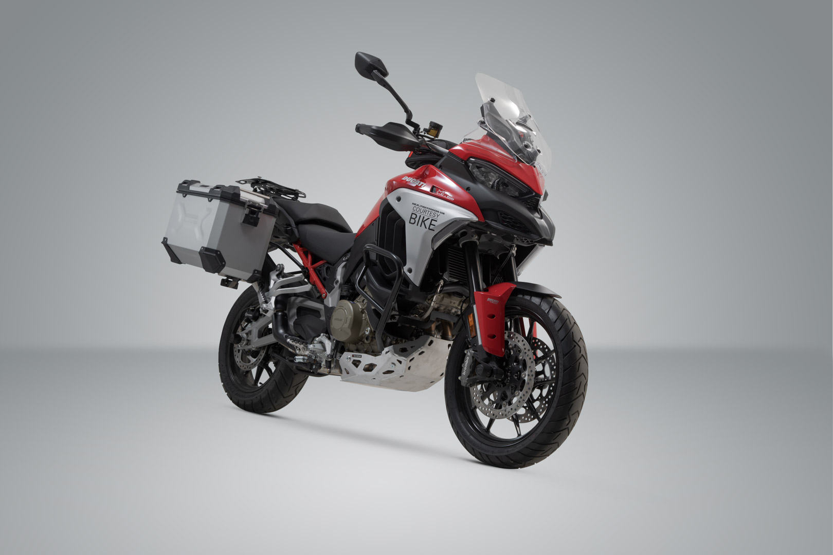 SW-Motech TRAX ADV aluminiumfodralsystem US modell - Silver. 45/45 l. Ducati Multistrada V4 (20-). Figur 2