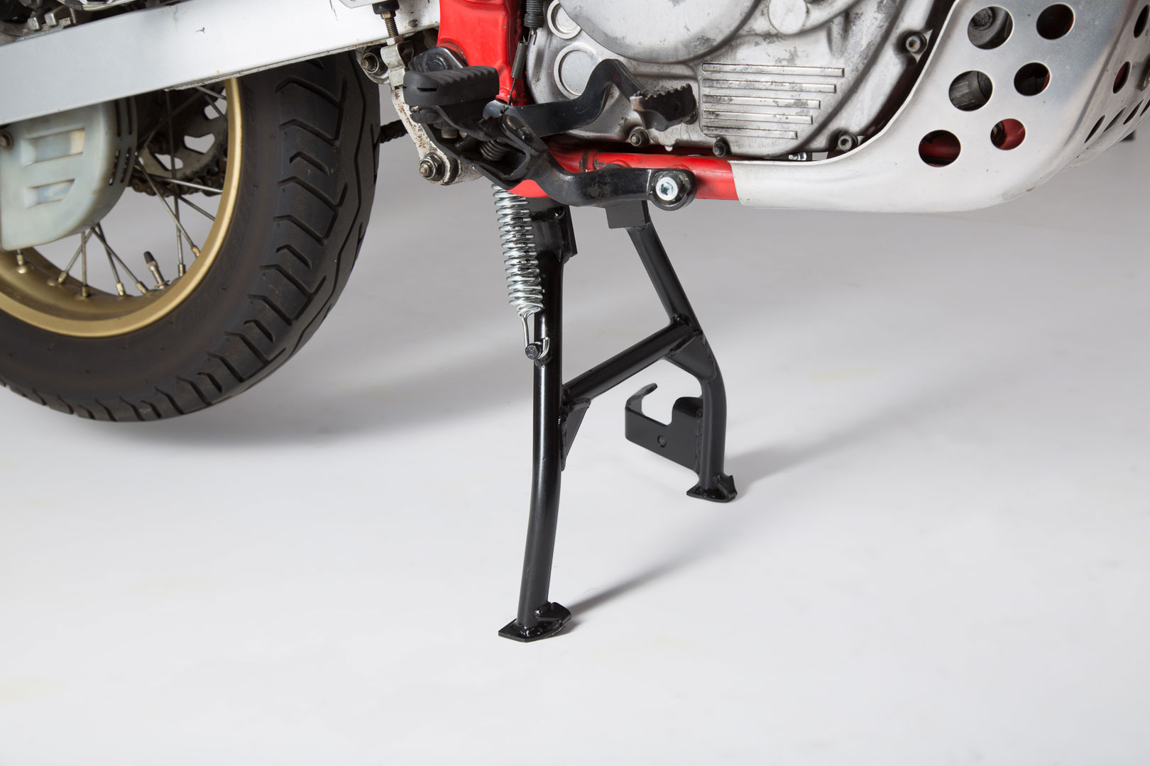 Standul SW-Motech - Negru. Honda NX650 Dominator (88-95). Figura 2