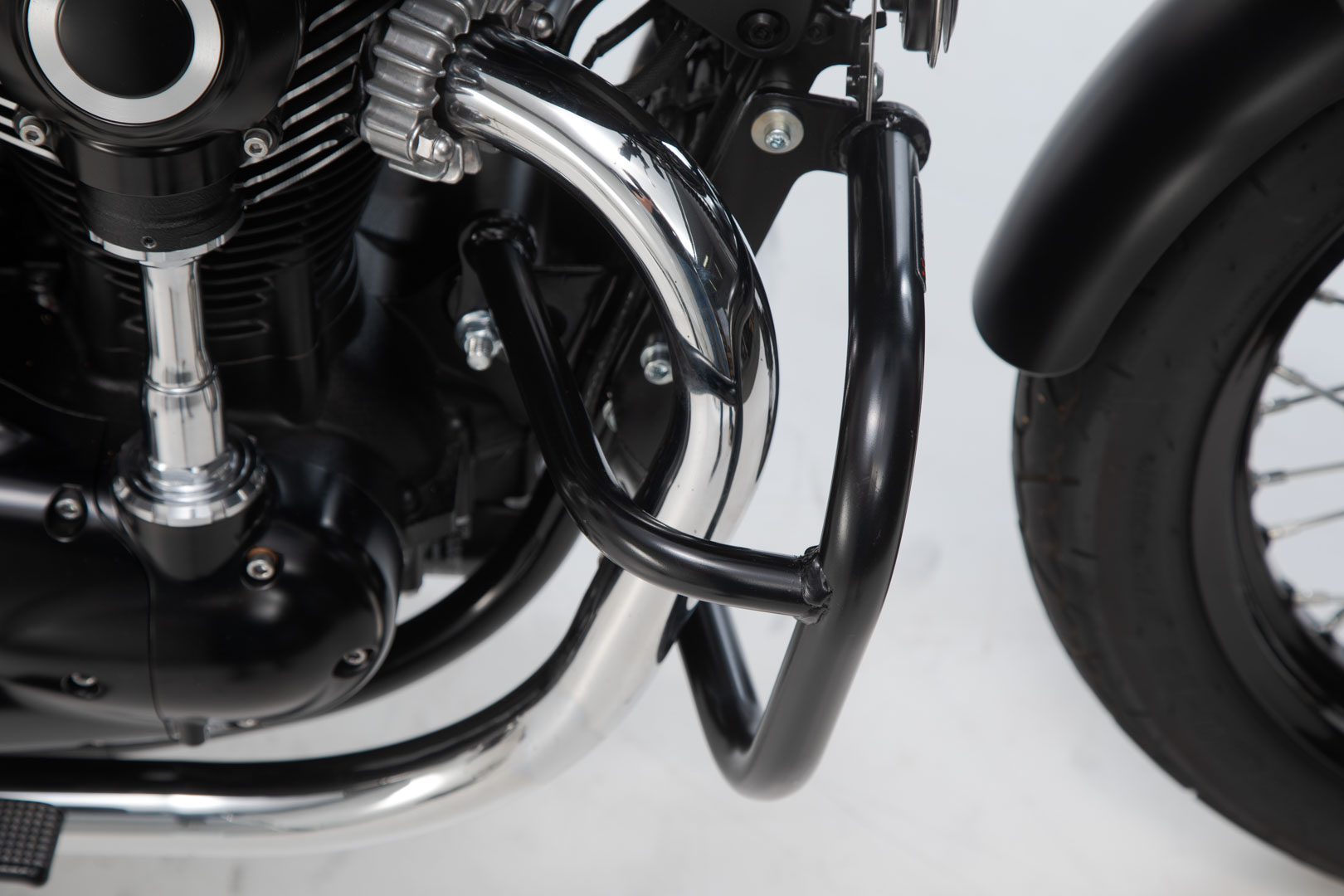 SW-Motech Crash bar - Negru. Kawasaki W800 Street/ Cafenea (18-) Figura 5