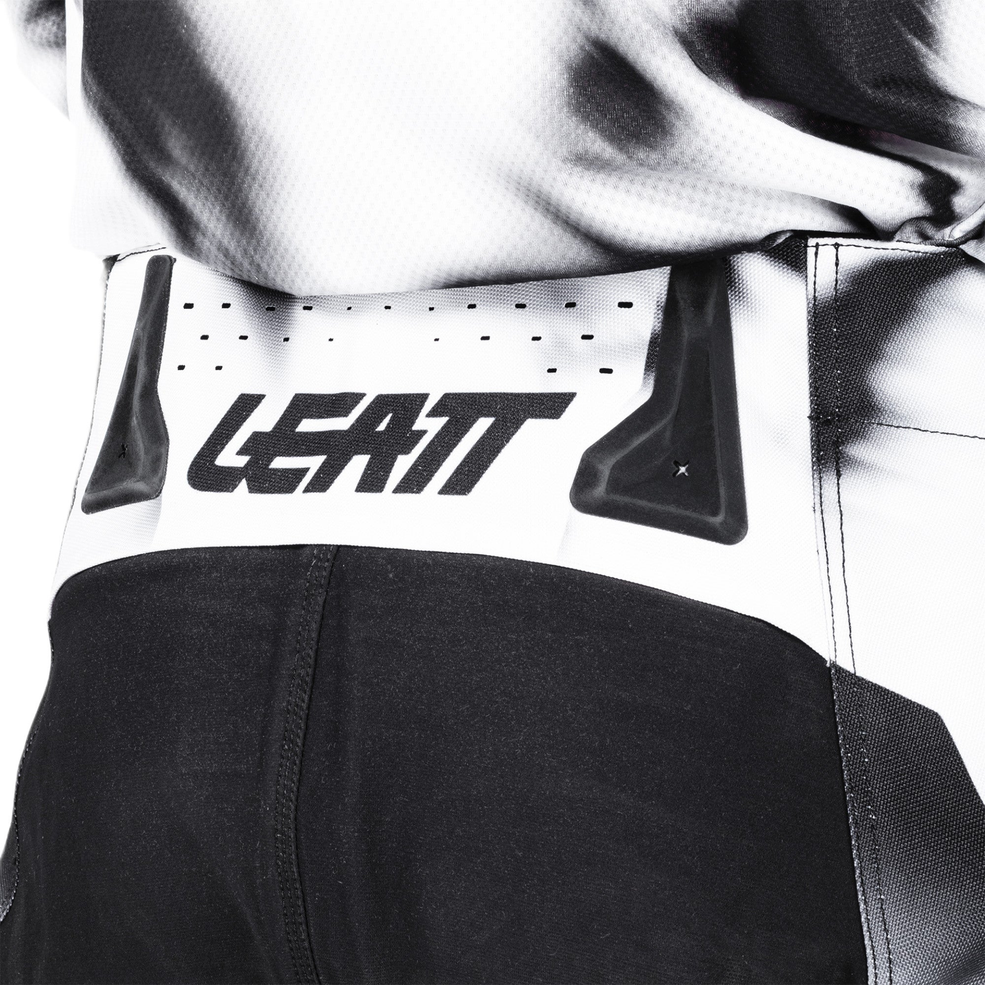 Leatt Moto 4.5 V26 Motocross Pants white/black M Figure 6