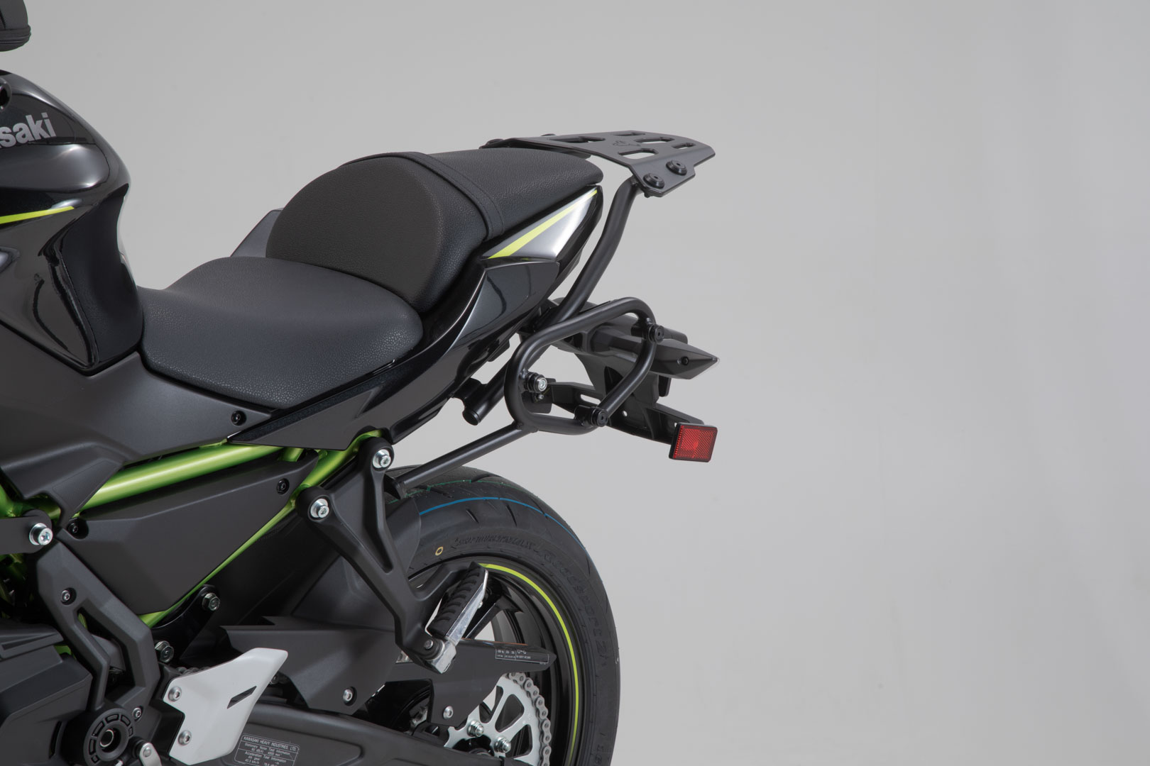 SW-Motech SLC portavion pe partea stângă - Kawasaki Z650 (16-) / Ninja 650 (16-). Figura 3