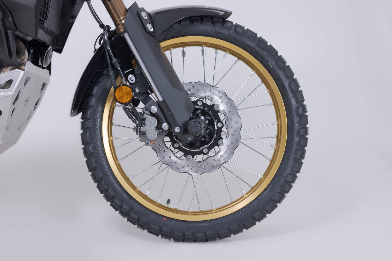 SW-Motech Slider set for front axle - Black. Yamaha Ténéré 700 World Raid (25-). Figure 2