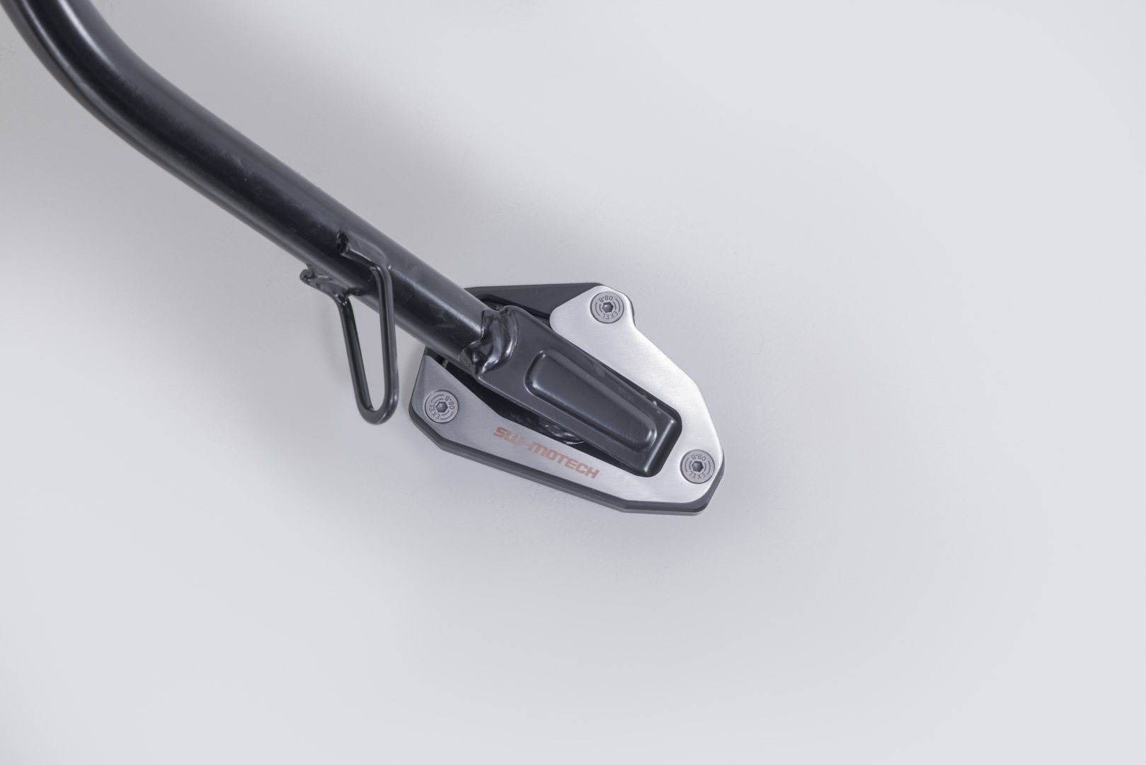 Extensie SW-Motech pentru piciorul lateral - Negru/argintiu. Modele Ducati Scrambler (24-). Figura 1