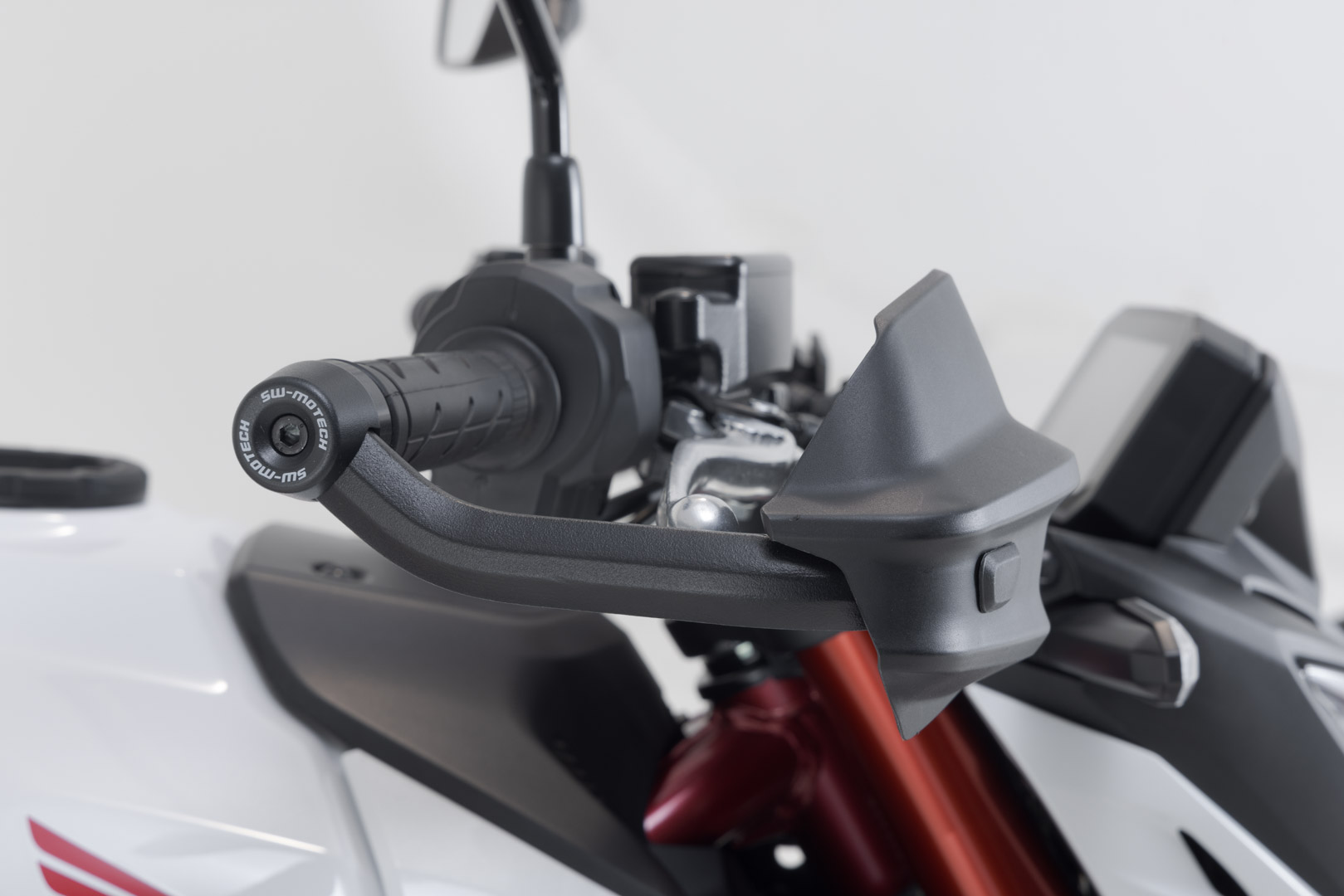 Kit de protecție SW-Motech Adventure - Negru. Honda CB750 Hornet (22-). Figura 5