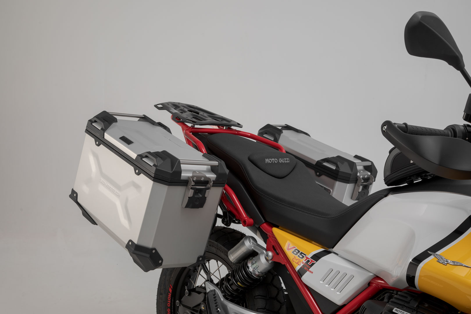 Sistem de carcasă din aluminiu SW-Motech TRAX ADV - Negru. 37/45 l. Moto Guzzi V85 TT (19-23). Figura 4