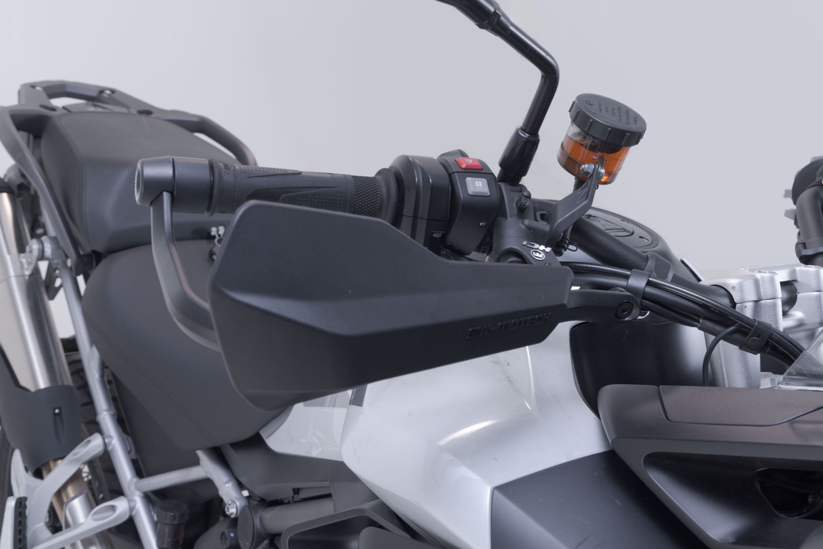 Kit SW-Motech Sport de protecție de mână - Negru. Triumph Tiger 1200 (22-). Figura 4