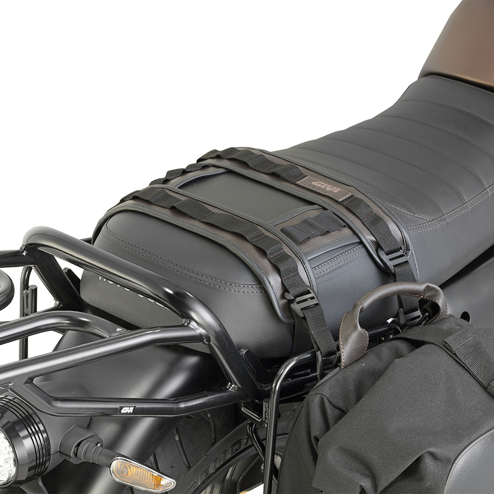 GIVI Sattelband zur Montage der CORIUM Satteltaschen CRM102 und CRM106 (35 x 22 cm) Figur 2