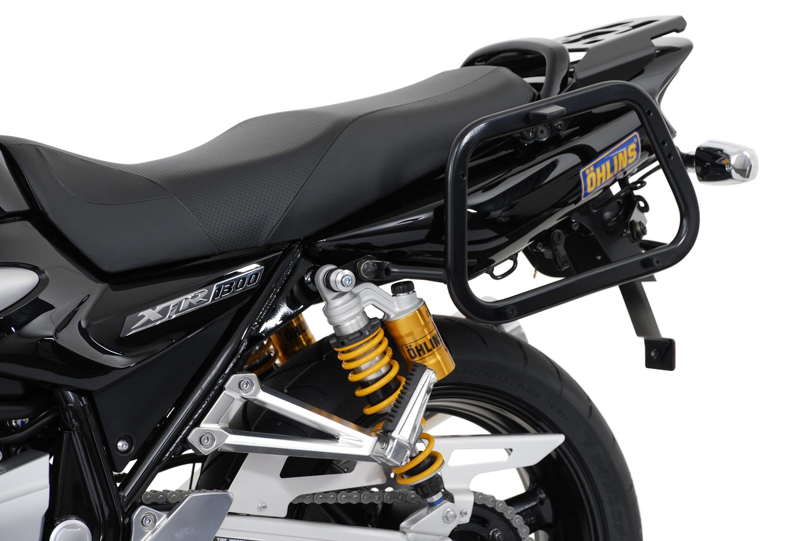 Sistem lateral SW-Motech AERO ABS - 2x25 l. Yamaha XJR 1200 (95-99)/ XJR 1300 (98-14). Figura 3