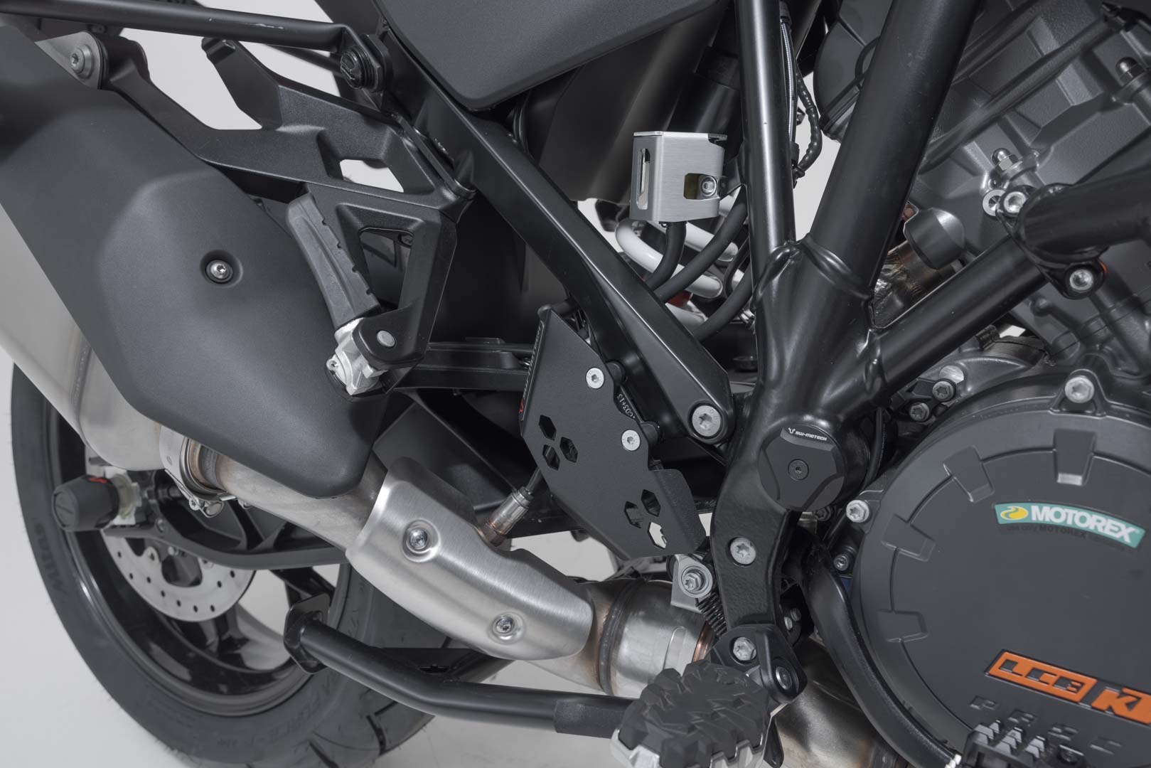 SW-Motech Protector cilindru de frână - Negru. KTM 1290 / 1390 Super Adventure (21-). Figura 3