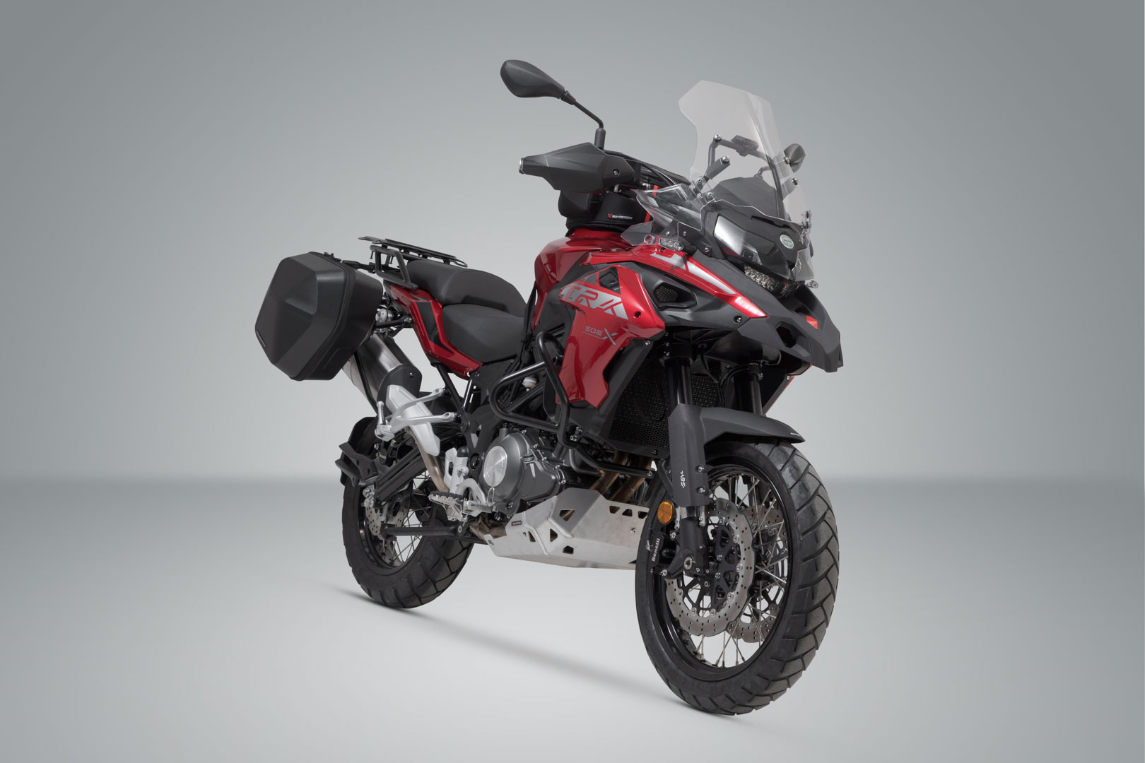 Sistem lateral SW-Motech URBAN ABS - 2x 16,5 l. Benelli TRK 502 X (18-). Figura 2