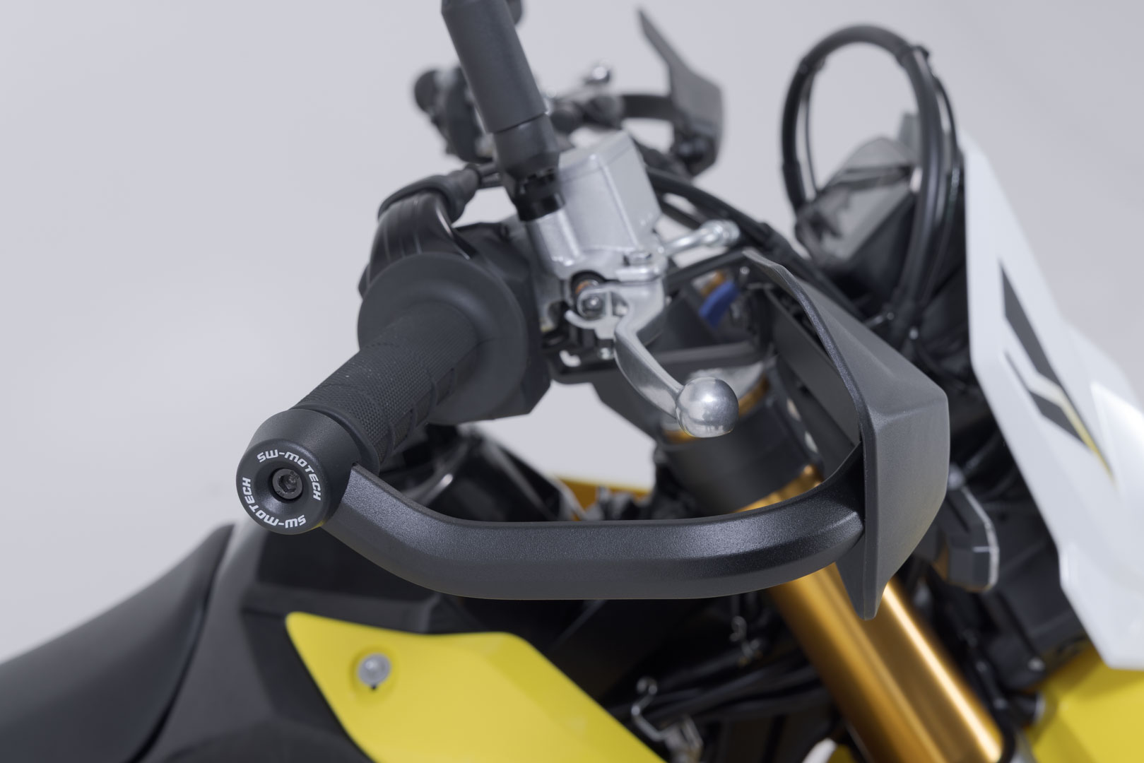 SW-Motech Sport handguard-kit – svart. Suzuki DR-Z4S / SM (25-). Figur 5
