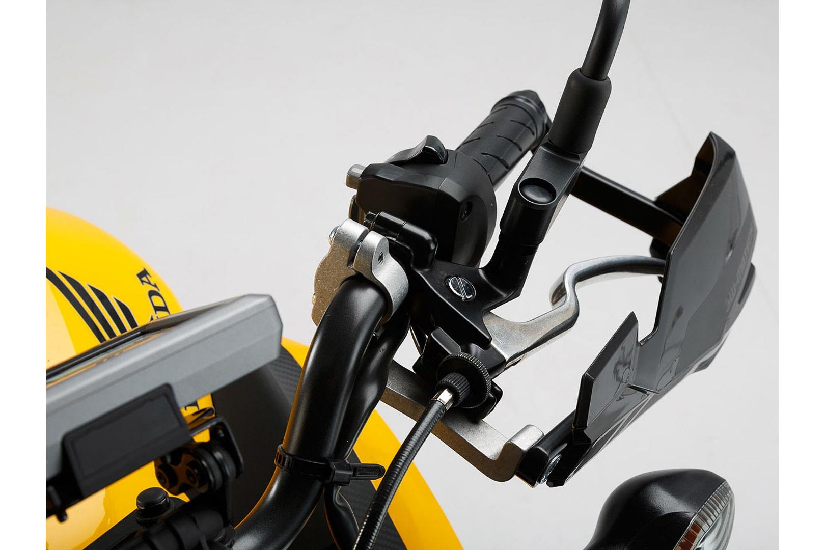 Kit de guarda de mão SW-Motech BBSTORM - Preto. Modelos Honda, KTM, Suzuki, Triumph. Figura 3