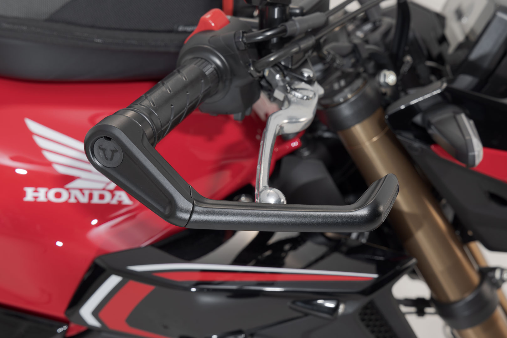 Protecții SW-Motech - Negri. Honda CB650R, CB500F, CB500 Hornet. Figura 5