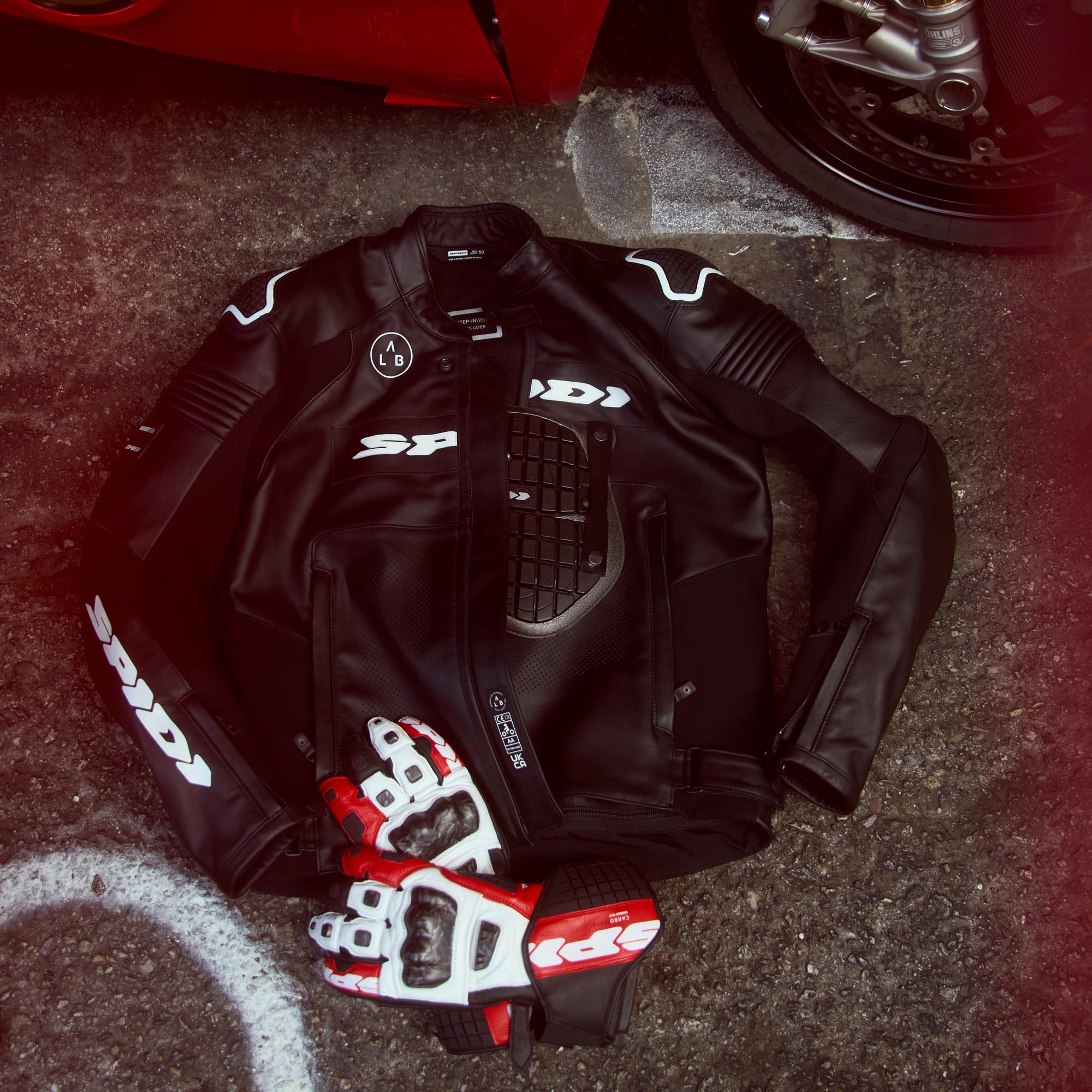 Spidi Hyper-V Pro perforated Motorcycle Leather Jacket black/white 52 Figure 5