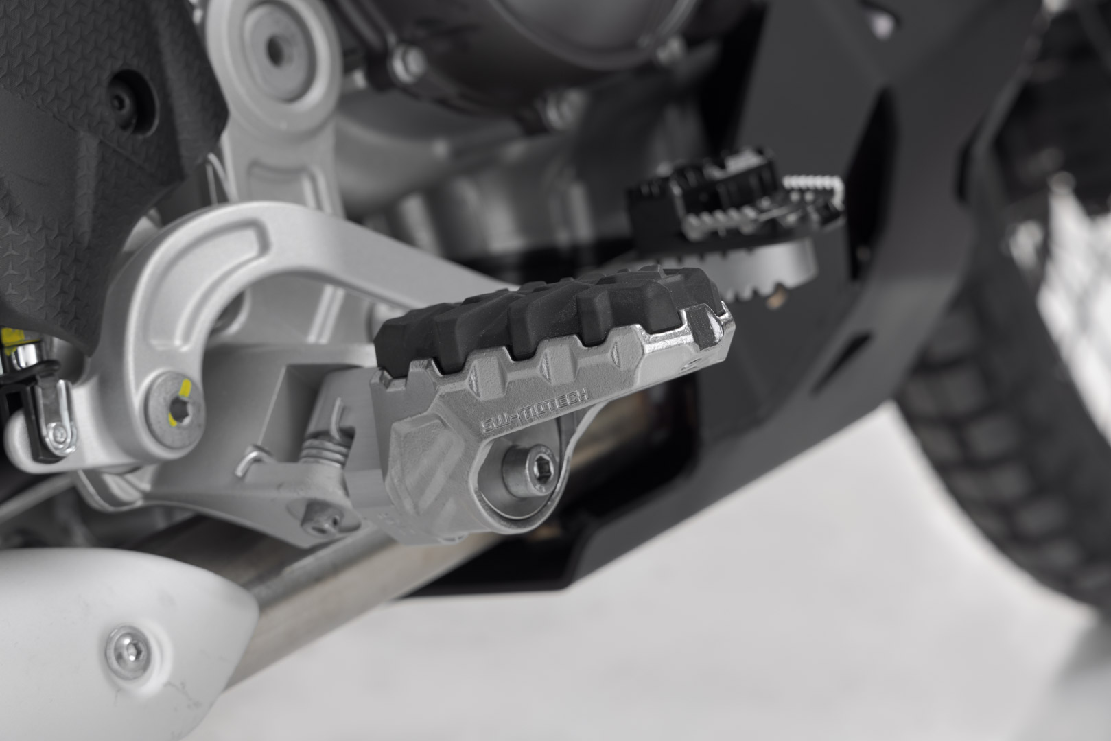 Kit de suport pentru picioare SW-Motech EVO - Modele Yamaha Ténéré 700 (19-). Figura 5