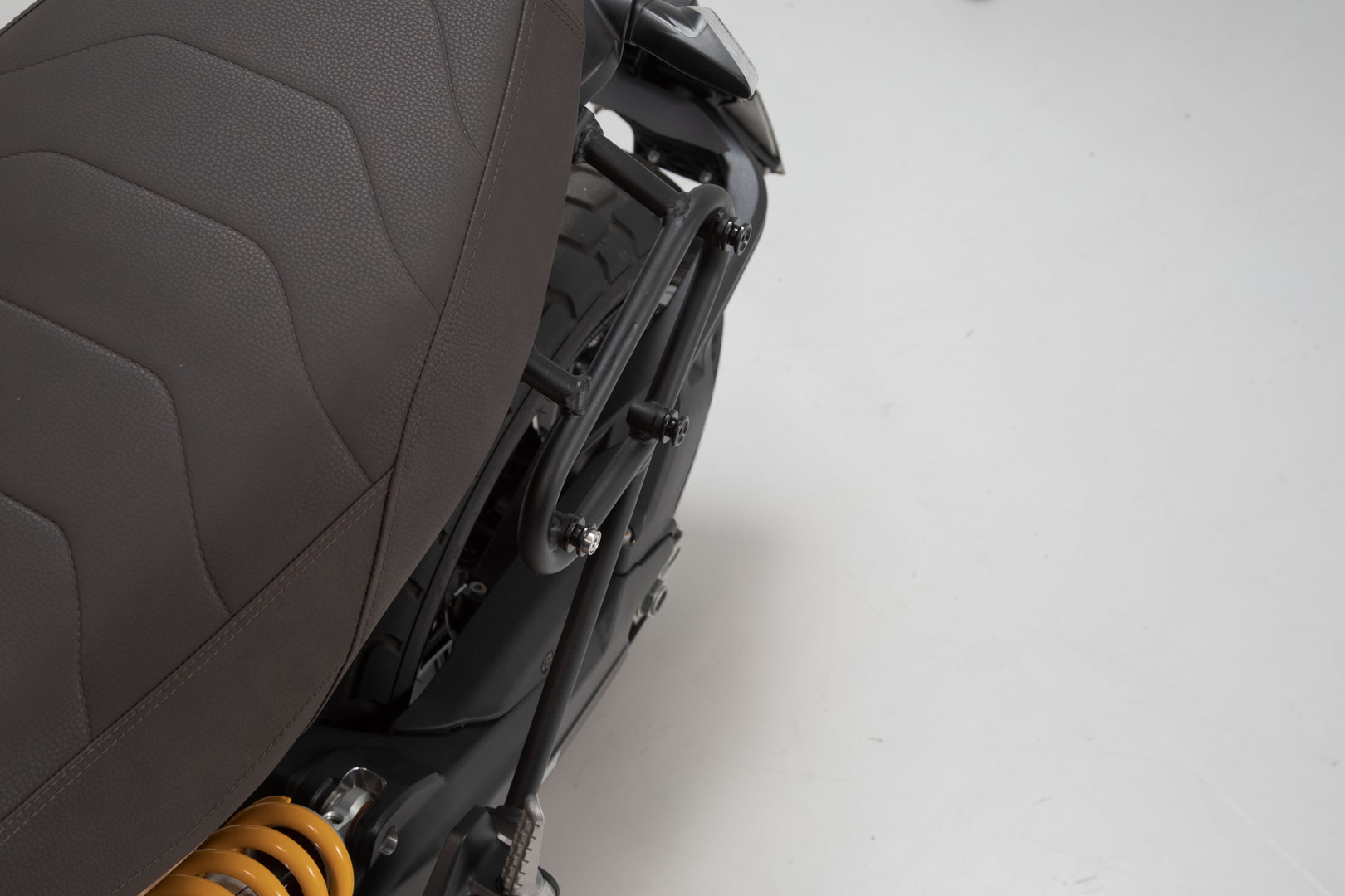 Sistem lateral SW-Motech URBAN ABS - 1x16,5l. Modele Ducati Scrambler. Figura 5