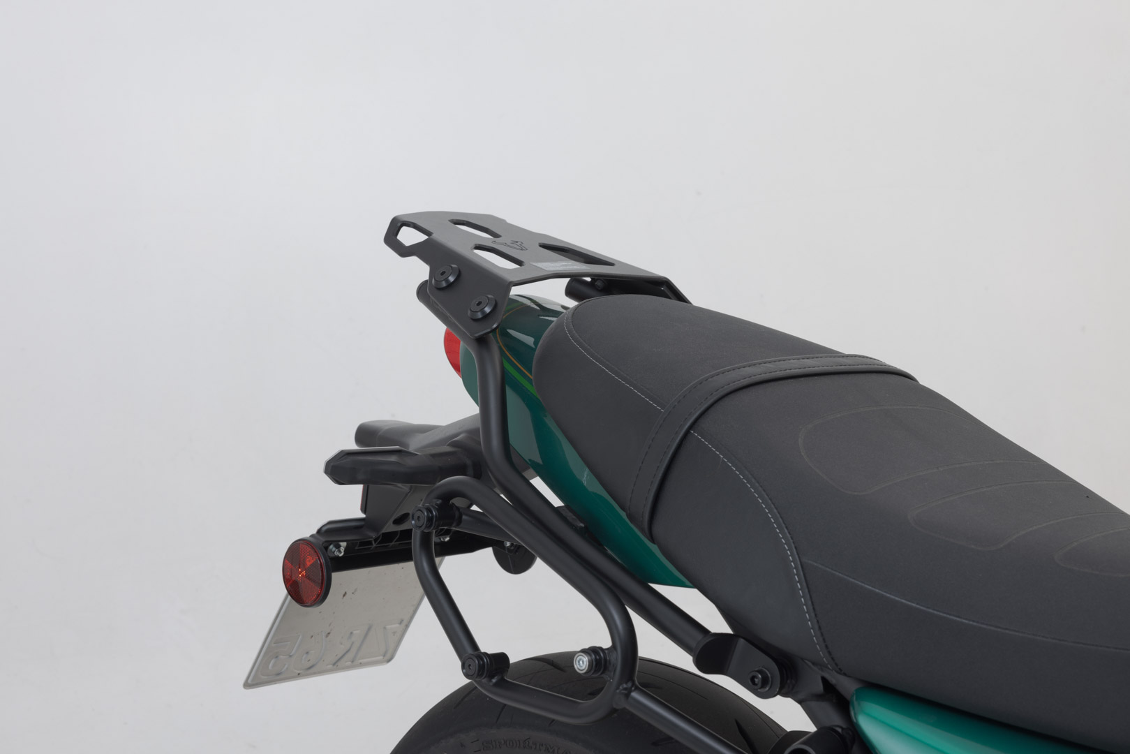 SW-Motech STREET-RACK - Schwarz. Kawasaki Z650RS (21-)/ 50 de ani (22-). Figura 2