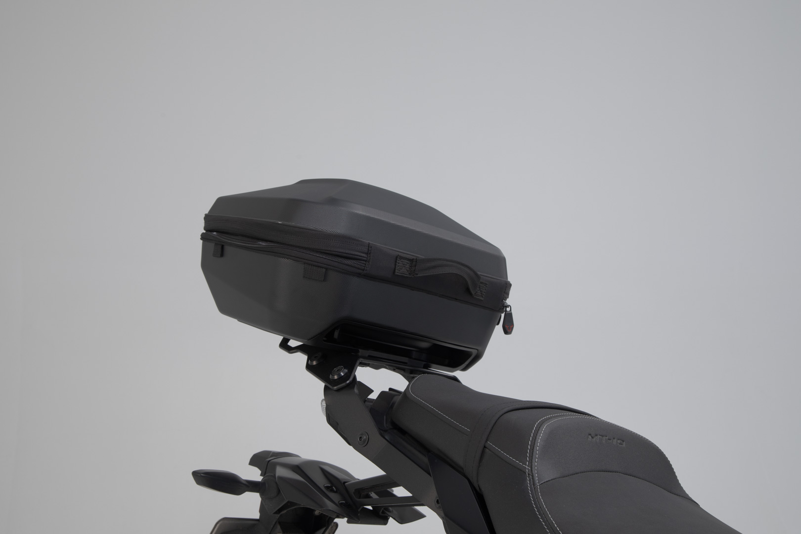 SW-Motech STREET-RACK - Negru. Yamaha MT-10 / SP (16-21). Figura 5