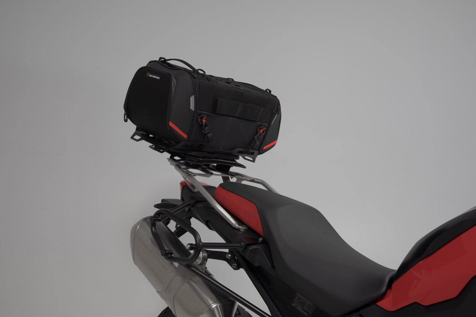 Set de rackpack SW-Motech - BMW F 750/800/850 GS (17-). Pentru suportul din plastic. Figura 5