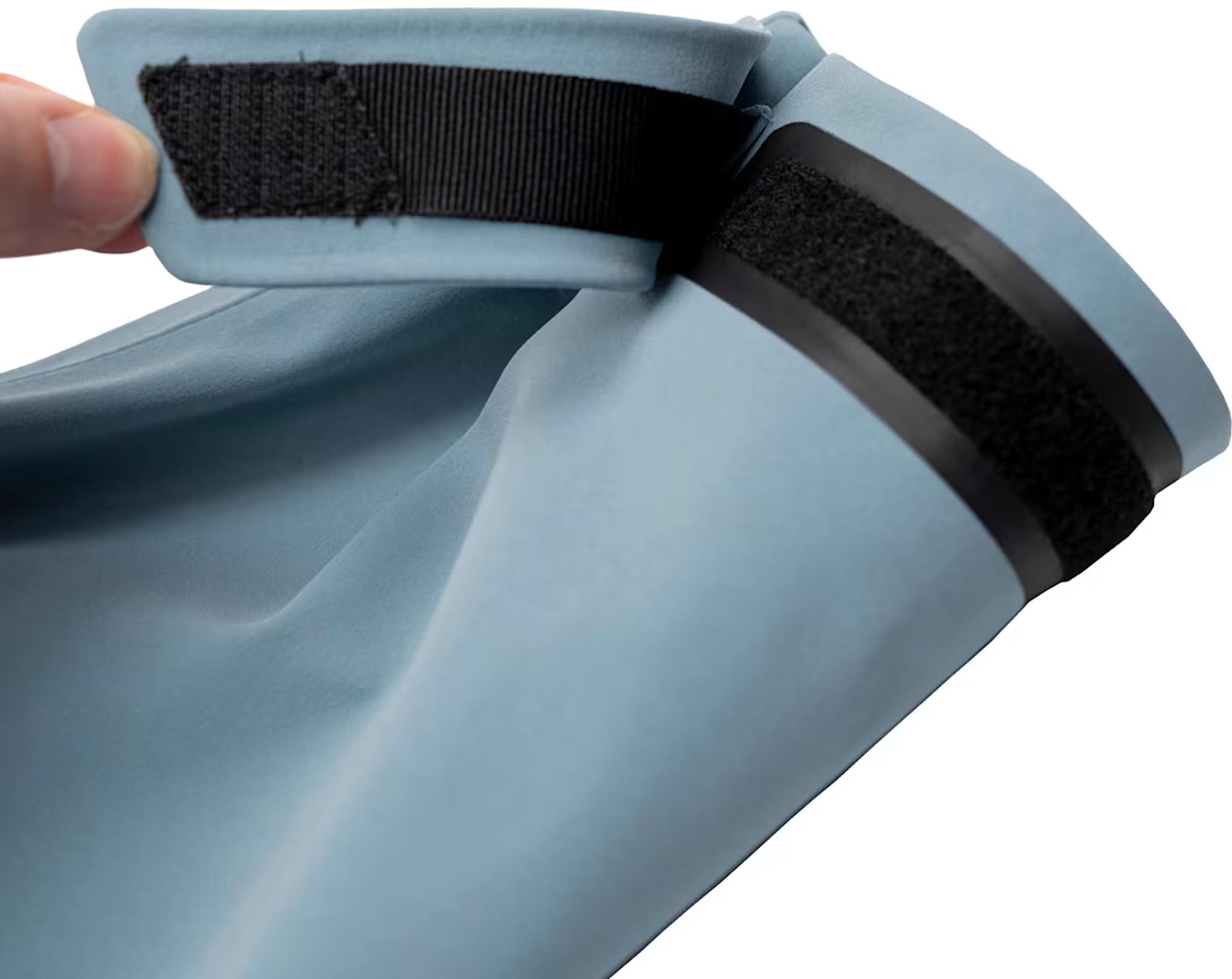 Knox Impass Motorcycle Rain Jacket blue M Figure 8