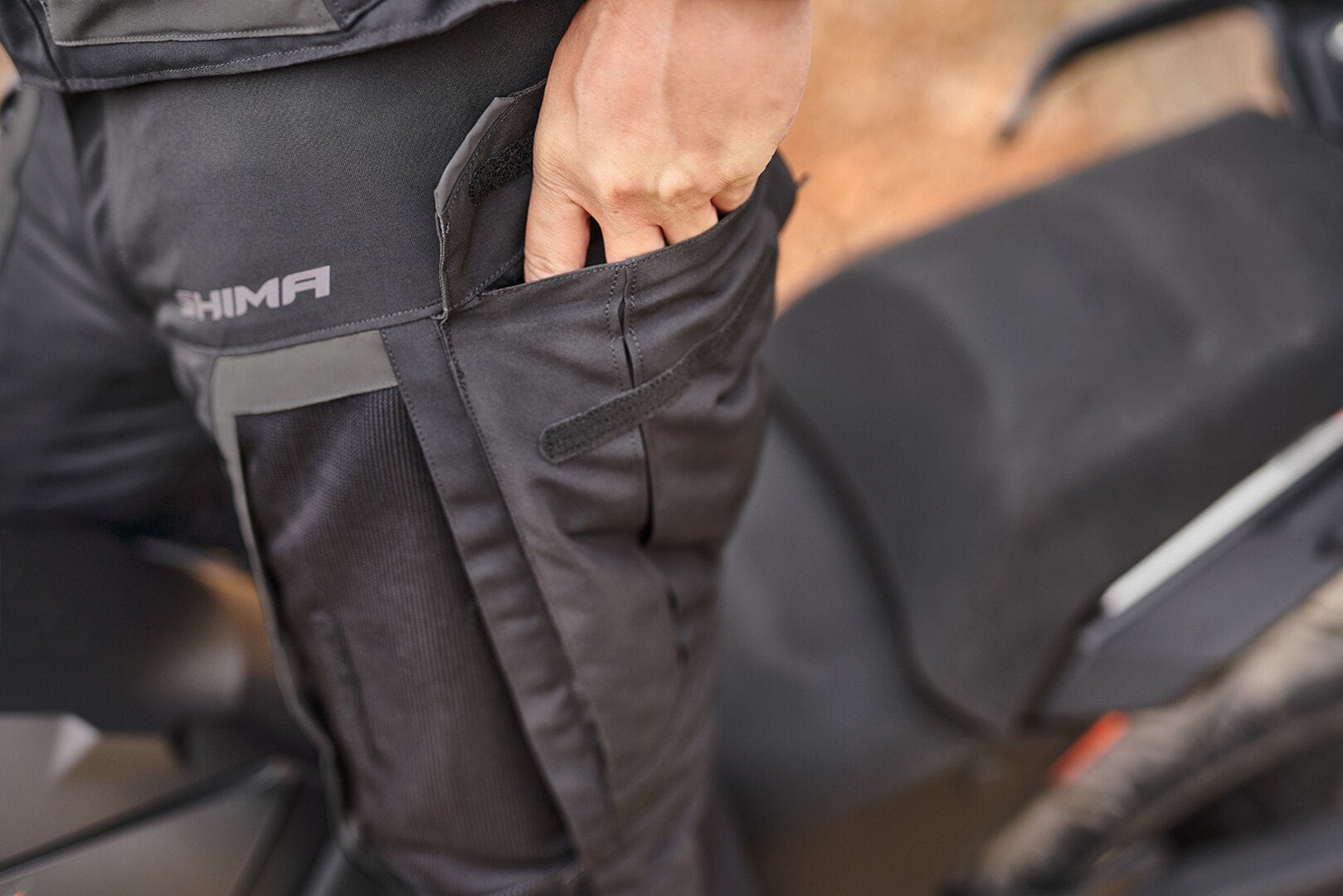 SHIMA Hero 2.0 waterproof Motorcycle Textile Pants black/grey M Figure 5