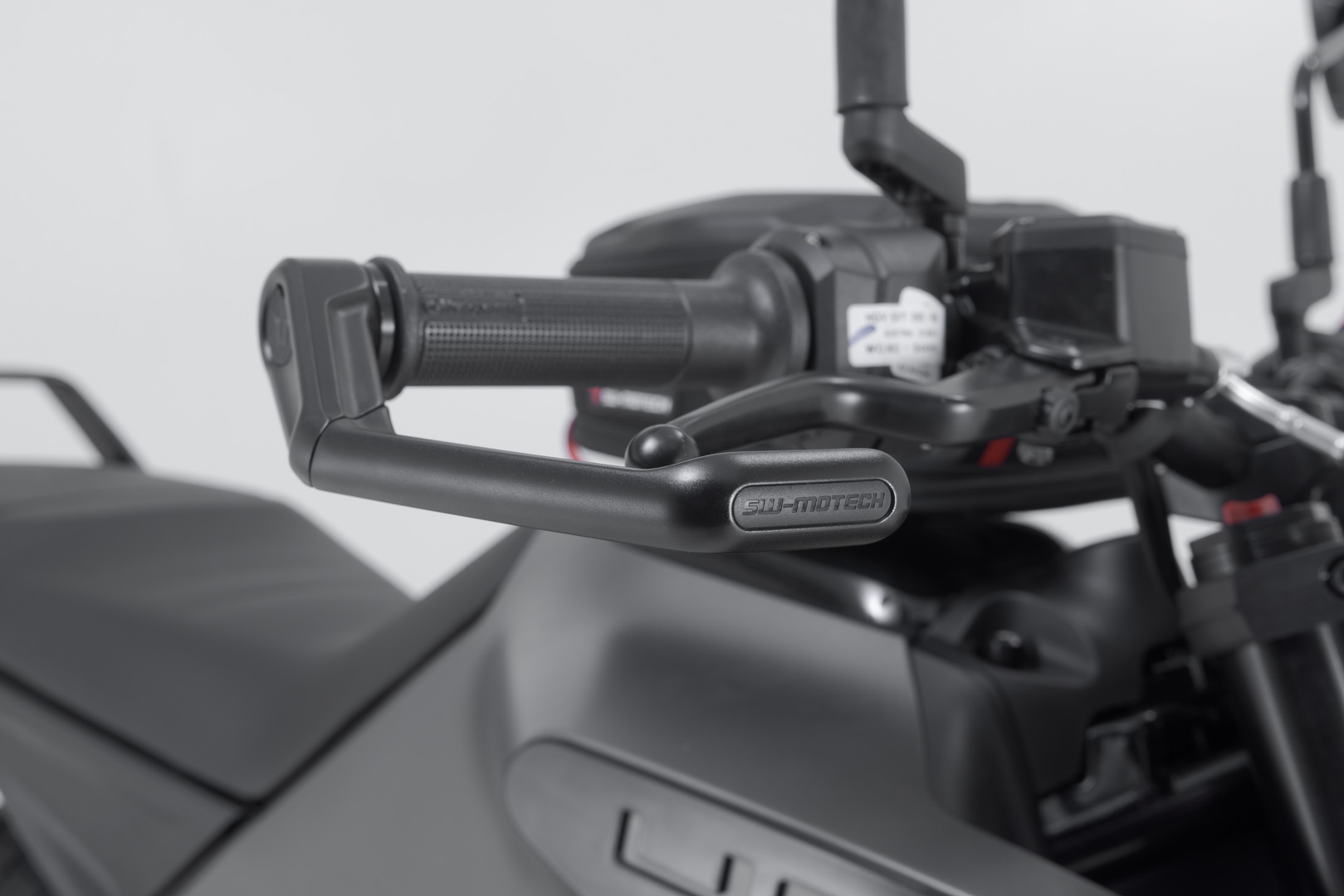 Protecții SW-Motech - Negri. Husqvarna Svartpilen/Vitpilen 401 (23-). Figura 3