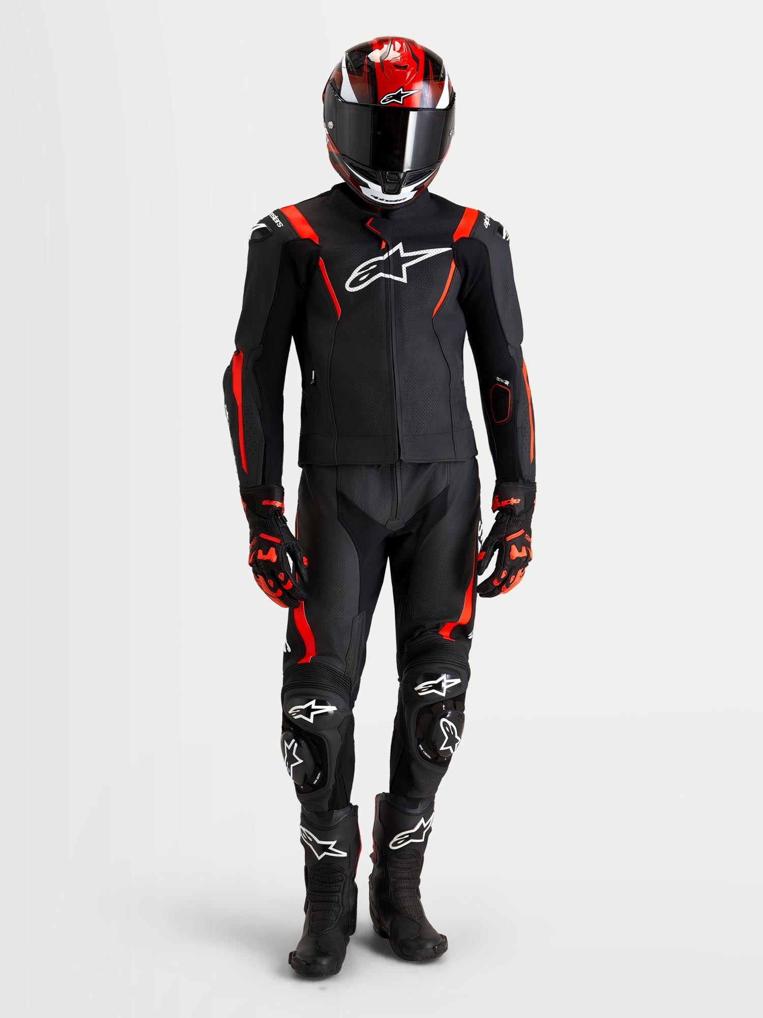 Alpinestars Missile V3 Two Piece Motorcycle Leather Suit black/red 48 Figure 14