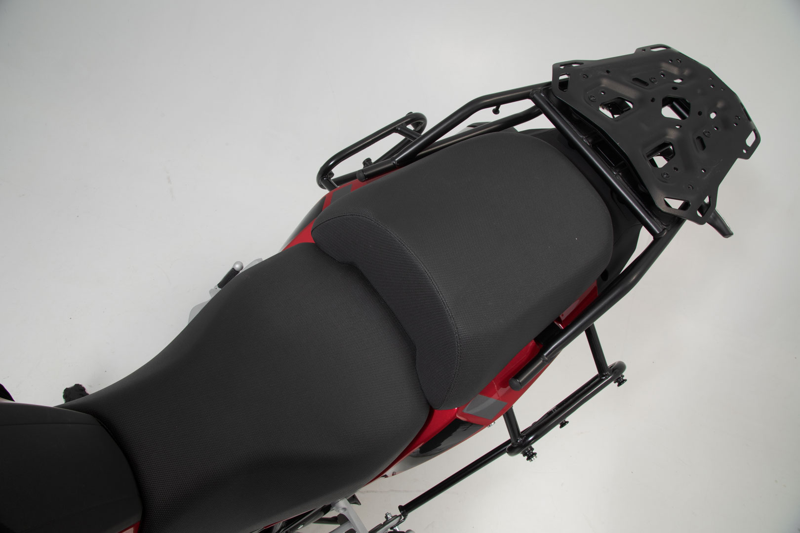 SW-Motech SLC portavion lateral stânga - Benelli TRK 502 X (18-). Figura 5